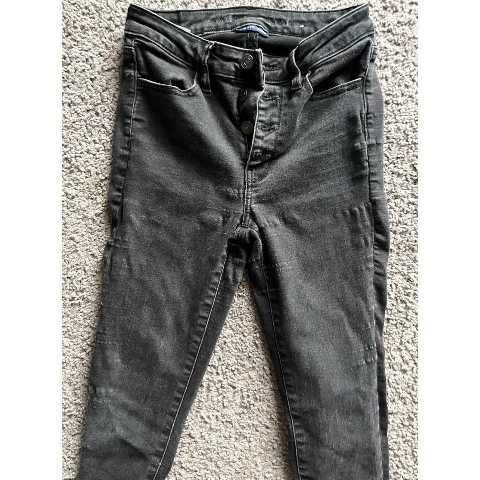 American Eagle Outfitters American Eagle Outfitters Jegging Jeans Women's Short Size 4 Black Super Hi Rise Button Fly Dark Wash Size 27" / US 4 / IT 40 - 2 Thumbnail
