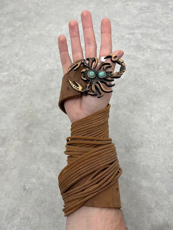 Roberto Cavalli 2000s Cavalli Scorpion Buckle Brown Suede Leather Belt Size ONE SIZE - 1 Thumbnail