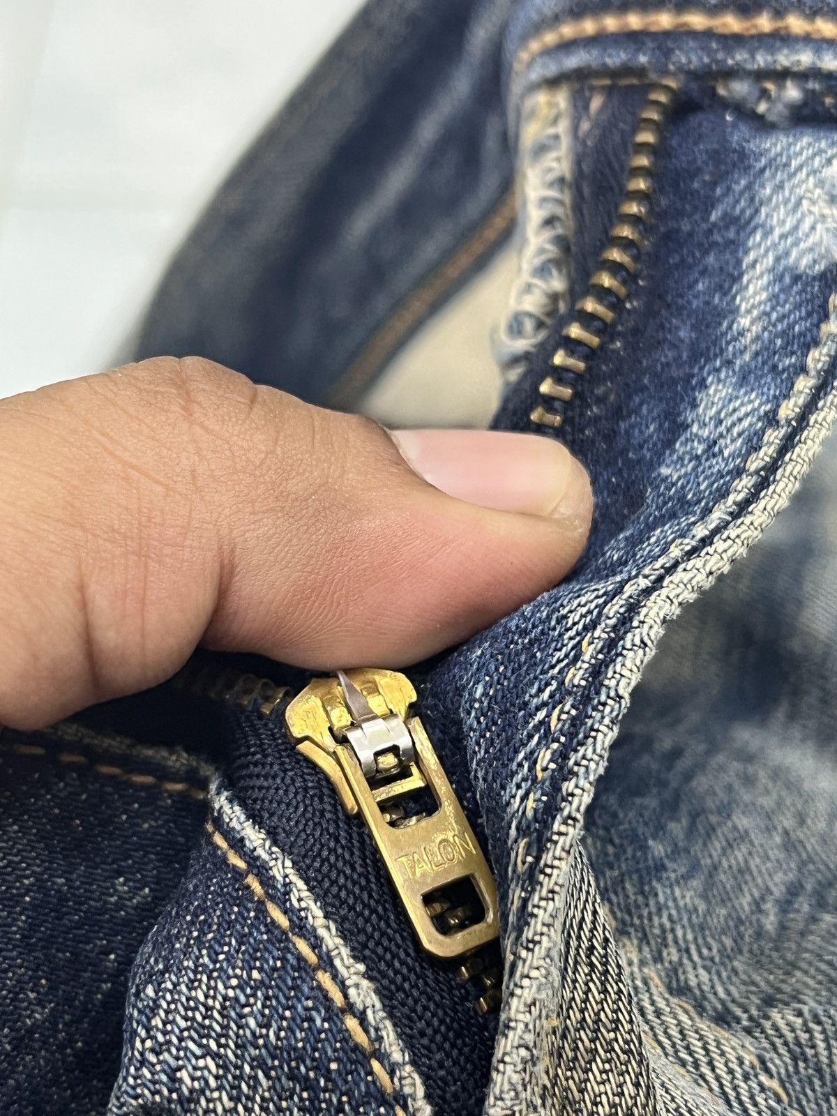 Sugar Cane 🔥🔥🔥RARE VTG SUGAR CANE DISTRESSED SELVEDGE DENIM Size US 29 - 19 Thumbnail