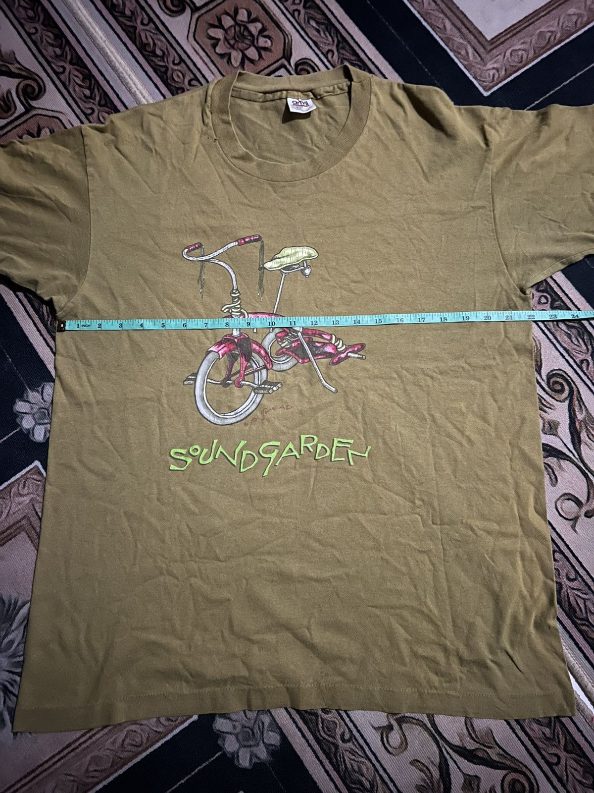 Vintage Vintage 90’s Soundgarden Size US L / EU 52-54 / 3 - 9 Thumbnail