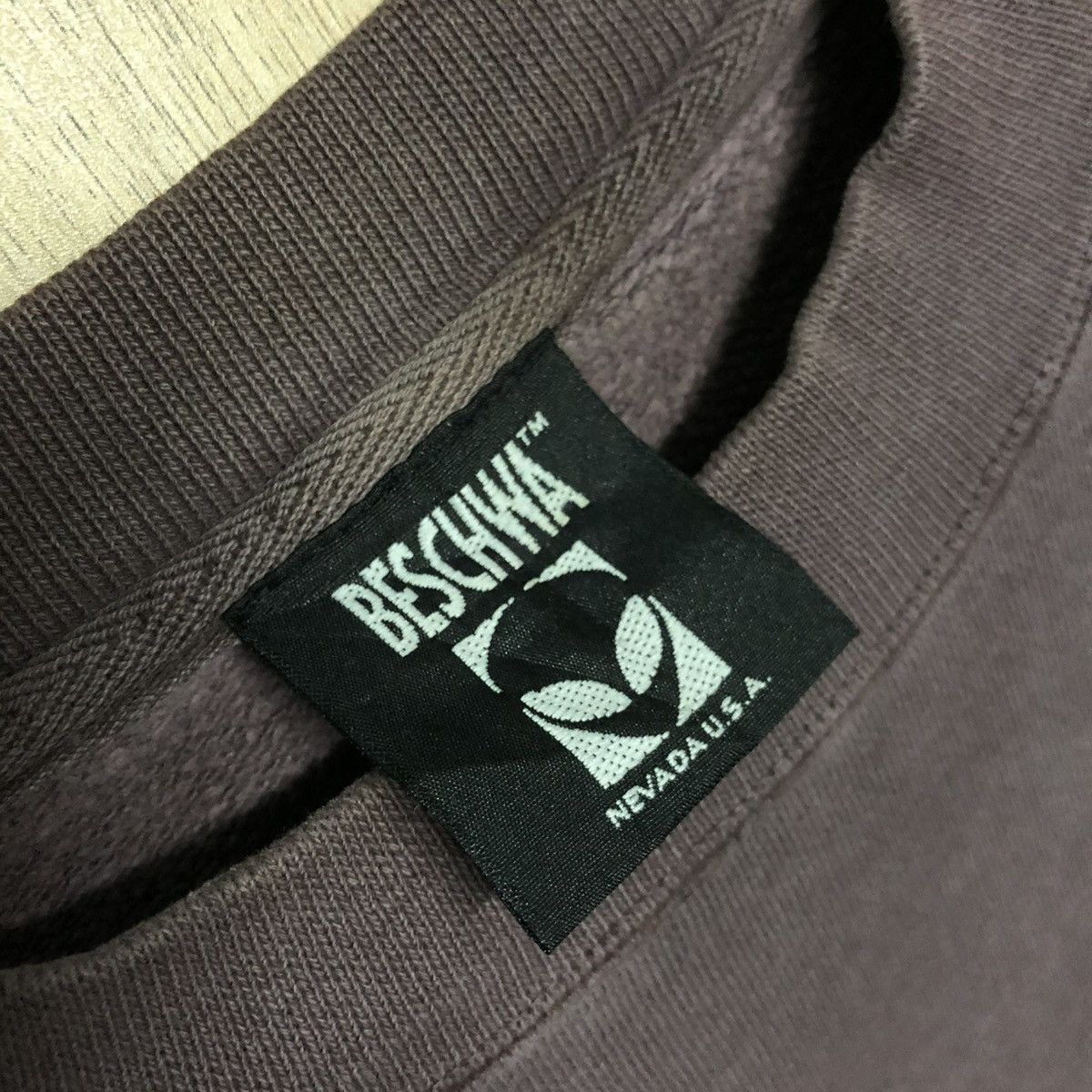Vintage Vintage Beschwa Alien Sweatshirt Size US M / EU 48-50 / 2 - 7 Thumbnail