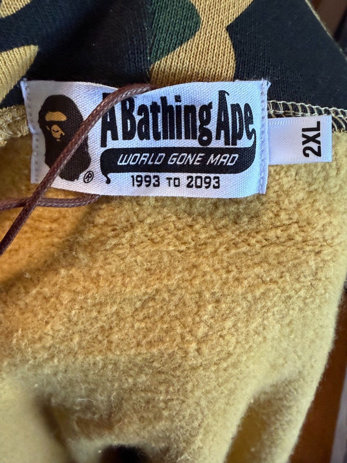 Bape BAPE 1st Camo Shark Full Zip Hoodie PONR Yellow XXL Size US XXL / EU 58 / 5 - 7 Thumbnail