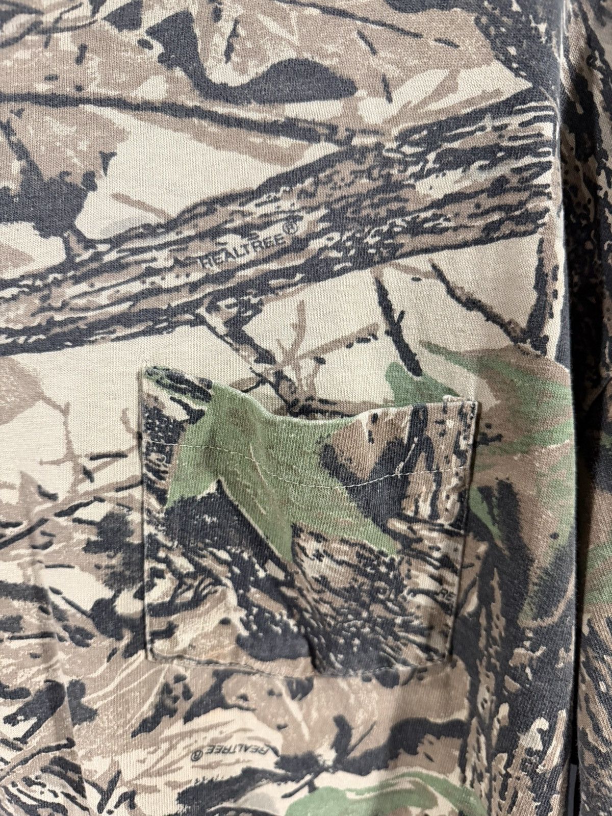 Vintage 1990s Vintage Camo Grunge Distressed Single Stitch Tee XL Size US XL / EU 56 / 4 - 5 Thumbnail