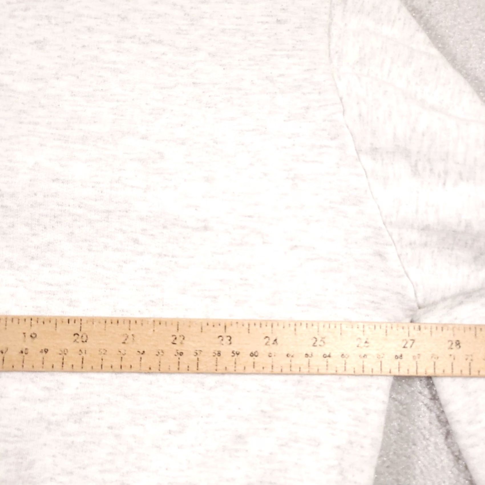 Vintage VINTAGE Ginnis Girls Sweatshirt Women's 1X Gray Patriotic USA Flag Pullover Crew Neck Long Sleeve Heavyweight Solid Fleece Made In USA Girls Womens Size XL / US 12-14 / IT 48-50 - 7 Thumbnail