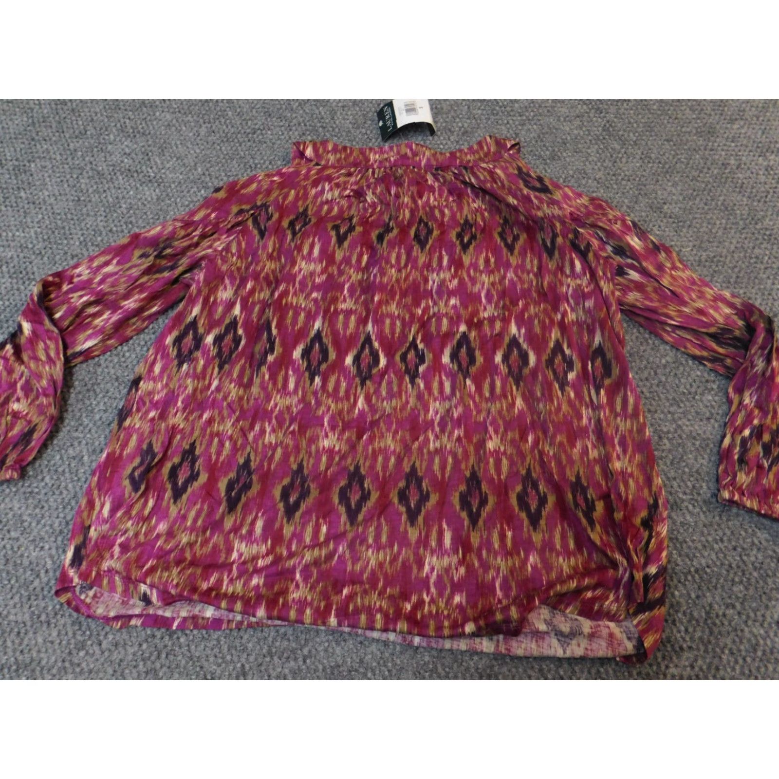 Ralph Lauren Lauren Ralph Lauren Blouse Shirt Womens Small Red V-Neck Pullover Geometric Cotton Rayon Modal Stretch Casual Size S / US 4 / IT 40 - 7 Thumbnail