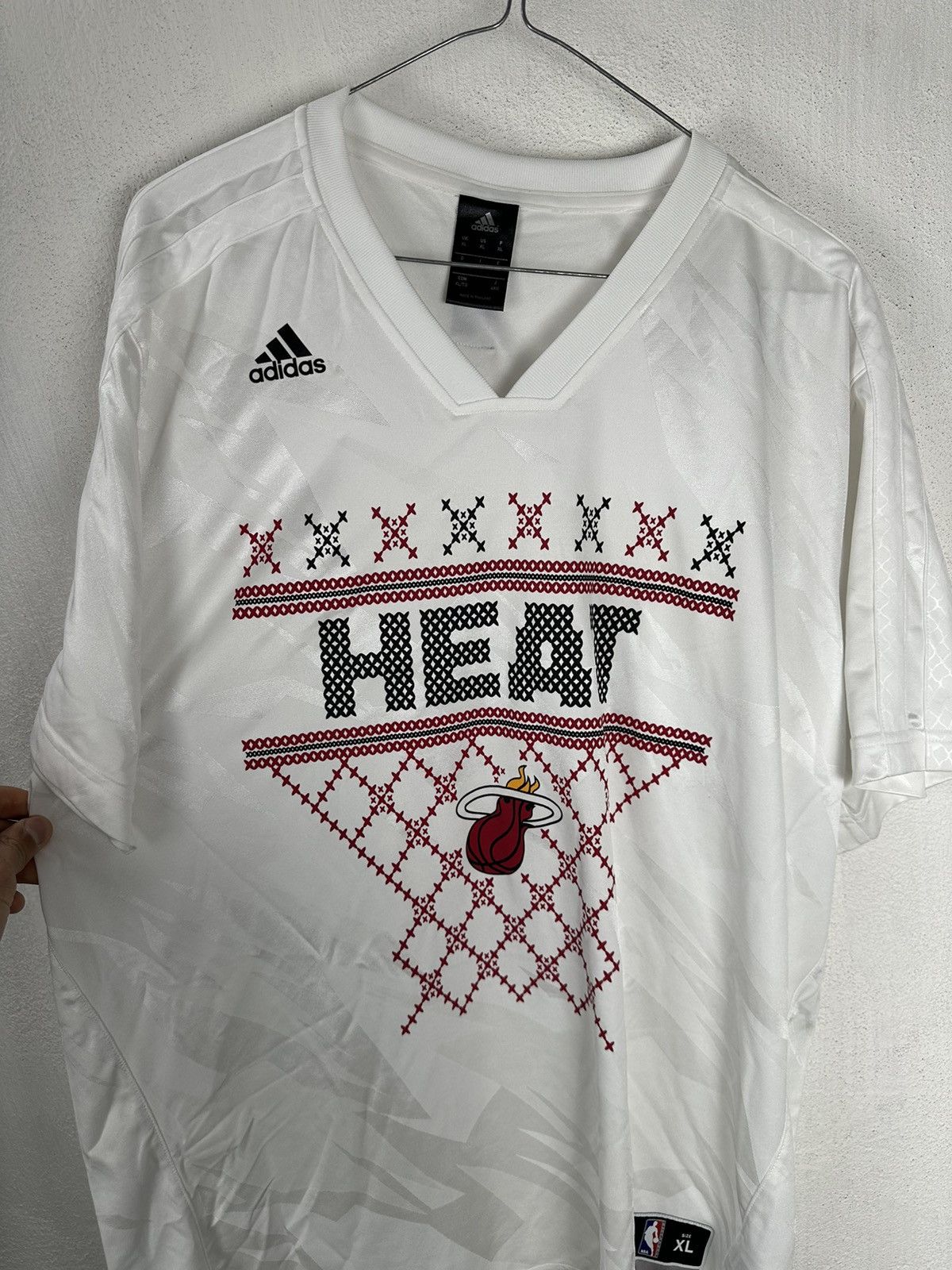 Adidas Adidas Miami Heat Lebron Basketball T-Shirt Size US XL / EU 56 / 4 - 2 Thumbnail