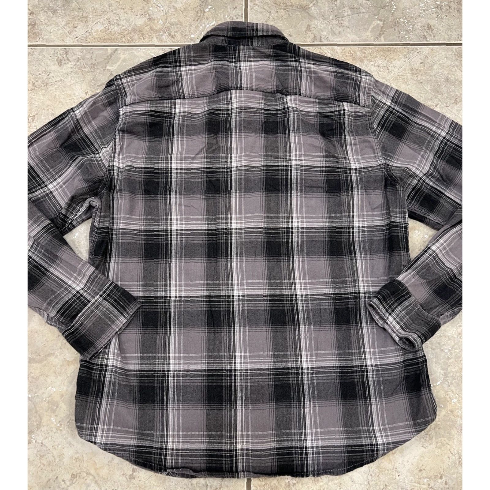 Wrangler WRANGLER Shirt Plaid Long Sleeve Slim Button-Up Men's Large Black Gray Flannel Casual Workwear Size US L / EU 52-54 / 3 - 6 Thumbnail