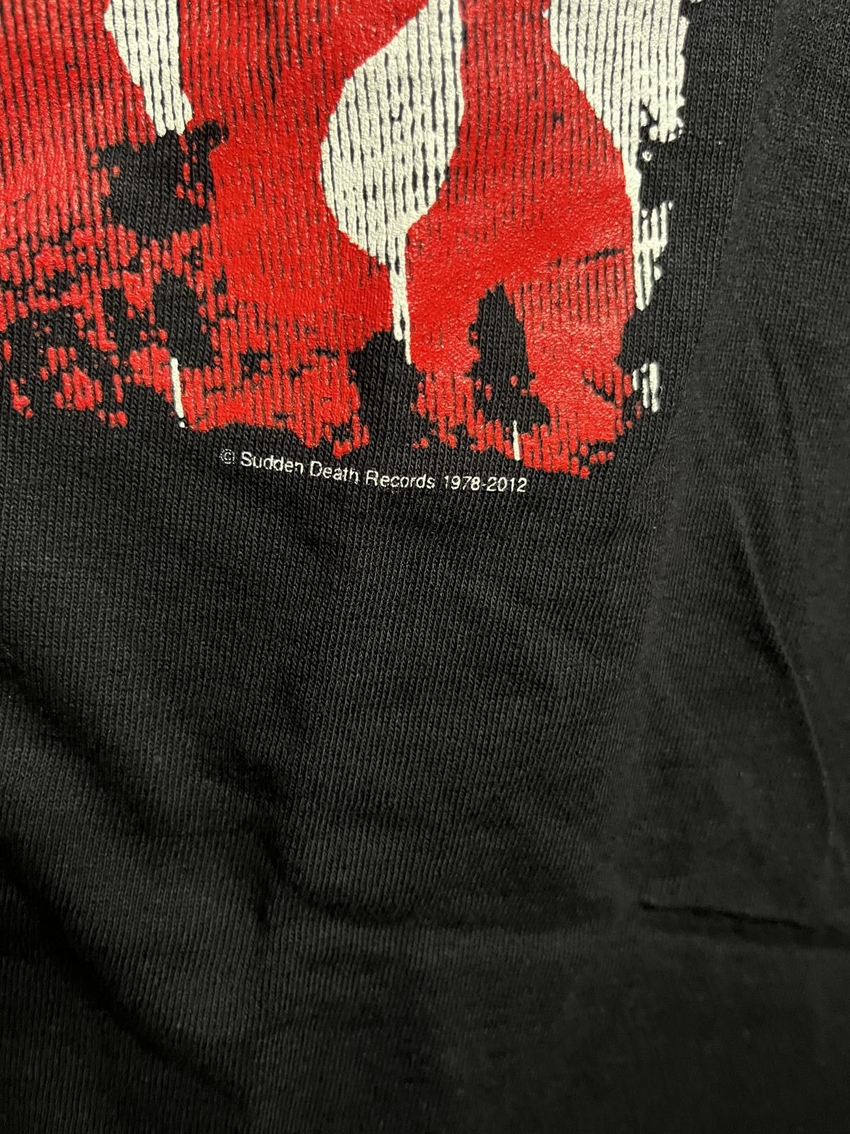 Designer DOA Tee Bloodied but Unbowed - 2012 Mt Rushmore DOA T-shirt Size US S / EU 44-46 / 1 - 4 Thumbnail