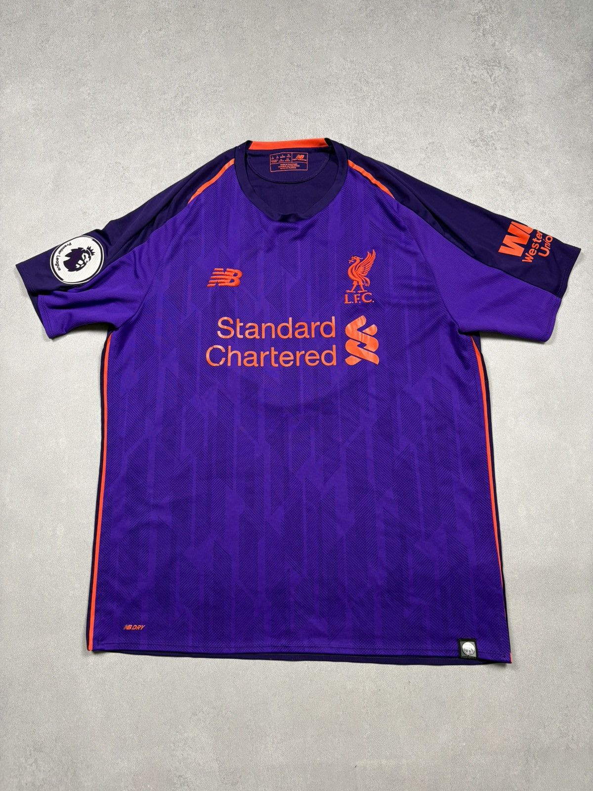 New Balance Liverpool FC 2018/19 Third Jersey Kit Keita #8 New Balance L Size US L / EU 52-54 / 3 - 3 Thumbnail