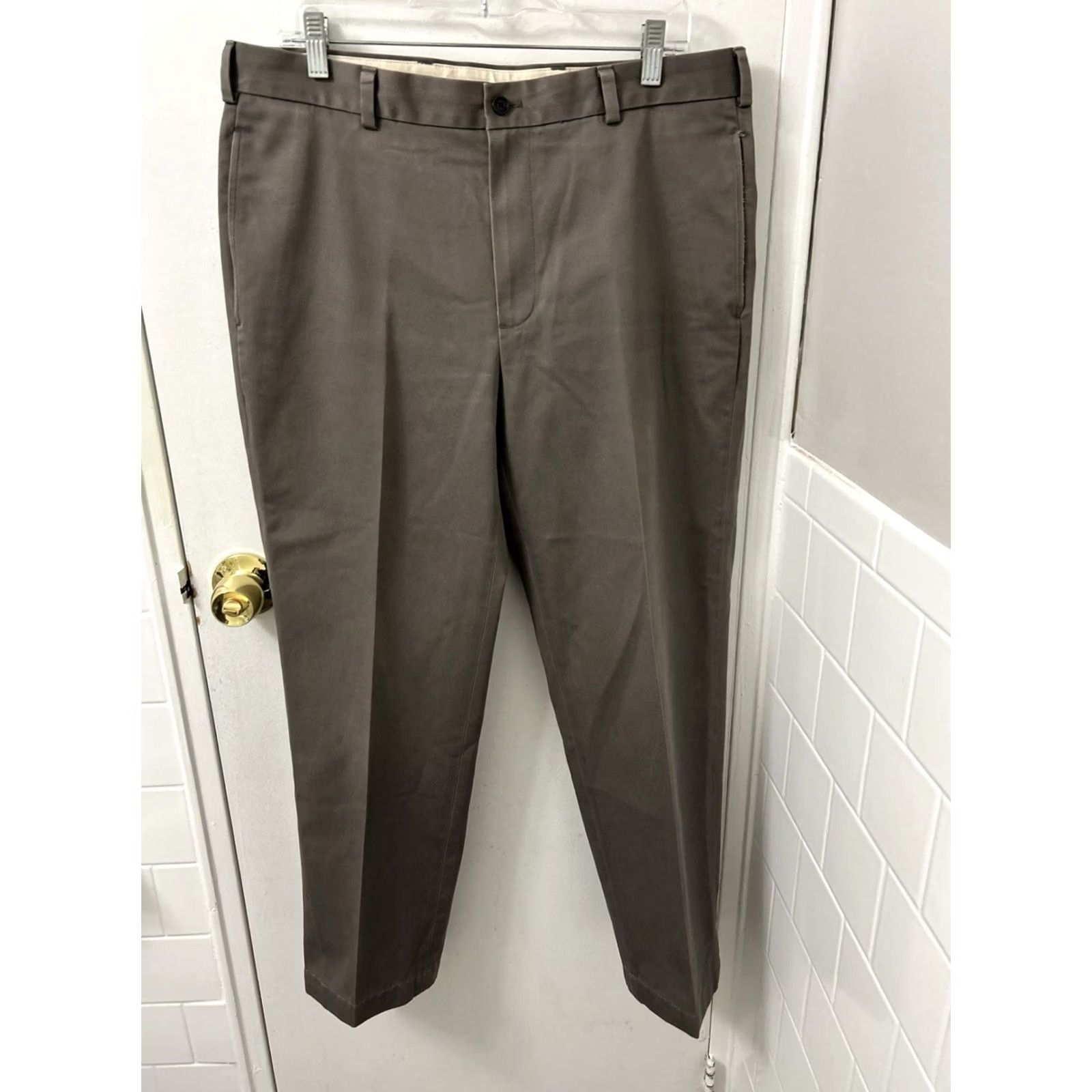 Brooks Brothers Brooks Brothers Clark Fit Advantage Chino Pants Mens 35x29 Taupe Brown Cotton Flat Front Straight Leg Size US 35 - 2 Thumbnail