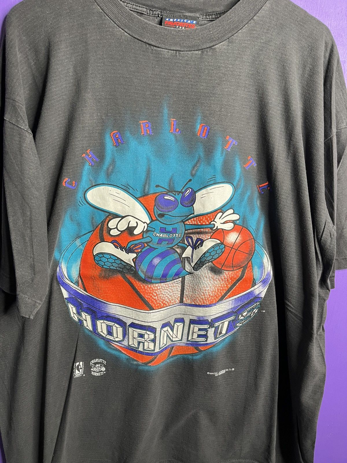 NBA × Vintage Vintage 90s Magic Johnson Charlotte hornets flame ball tee Size US XL / EU 56 / 4 - 3 Thumbnail