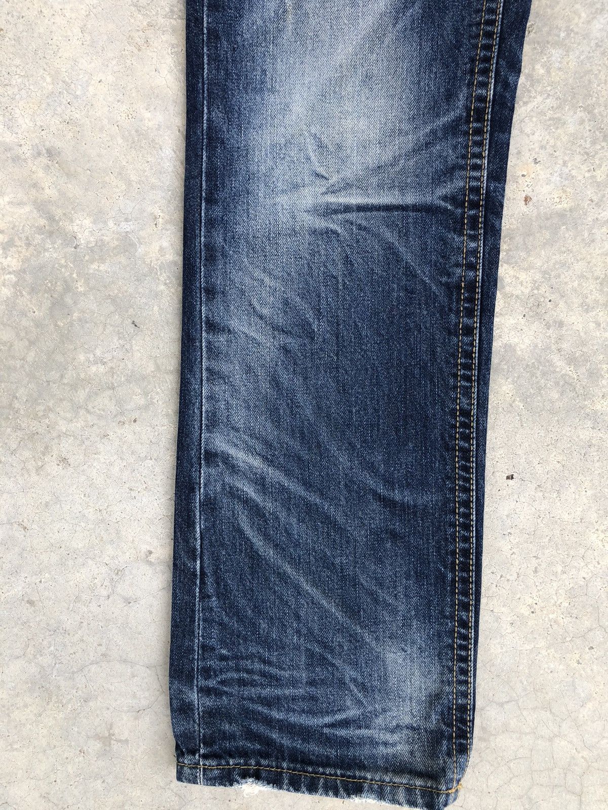 Japanese Brand Rare Yoshitomo Nara Lolita Dog Distressed Jeans Size US 32 / EU 48 - 6 Thumbnail