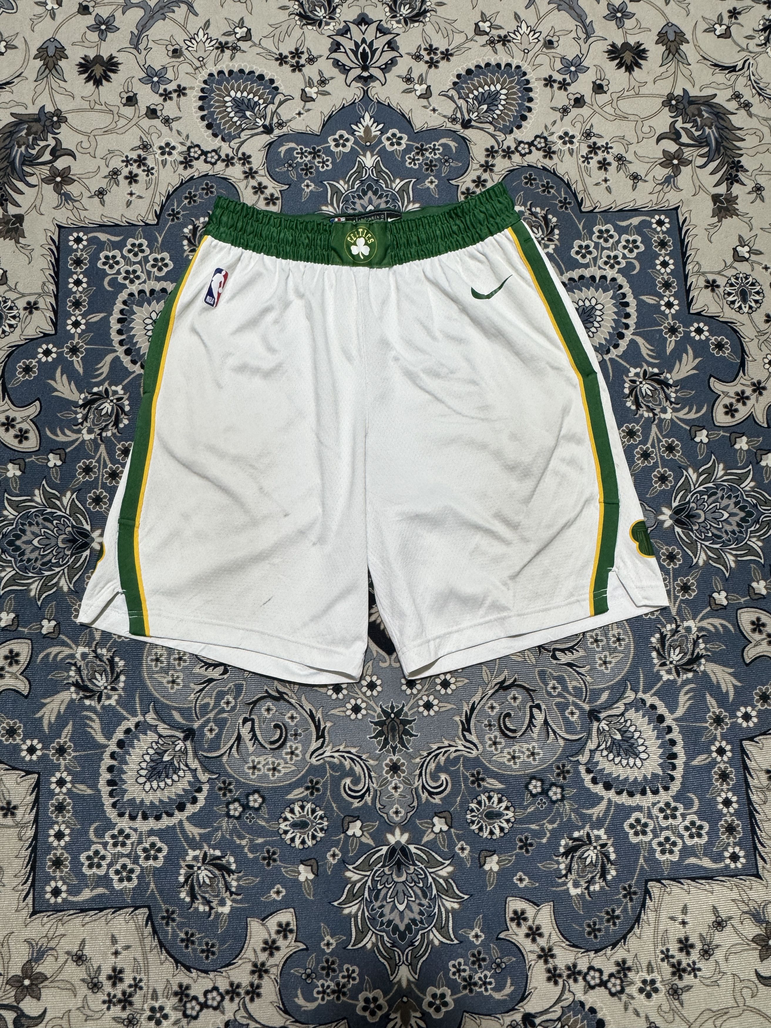 NBA Boston Celtics Nike Short Pants