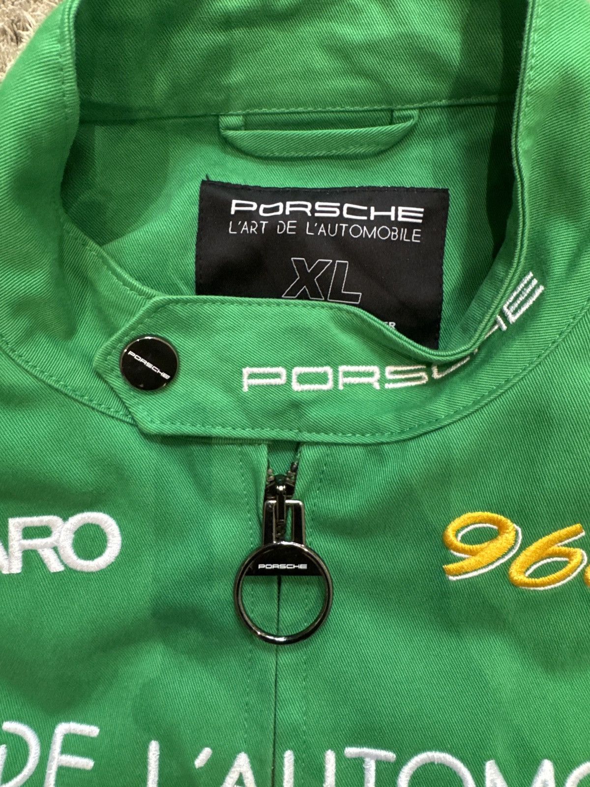 Other Porsches x L’art de l’automobile Size US XL / EU 56 / 4 - 4 Thumbnail