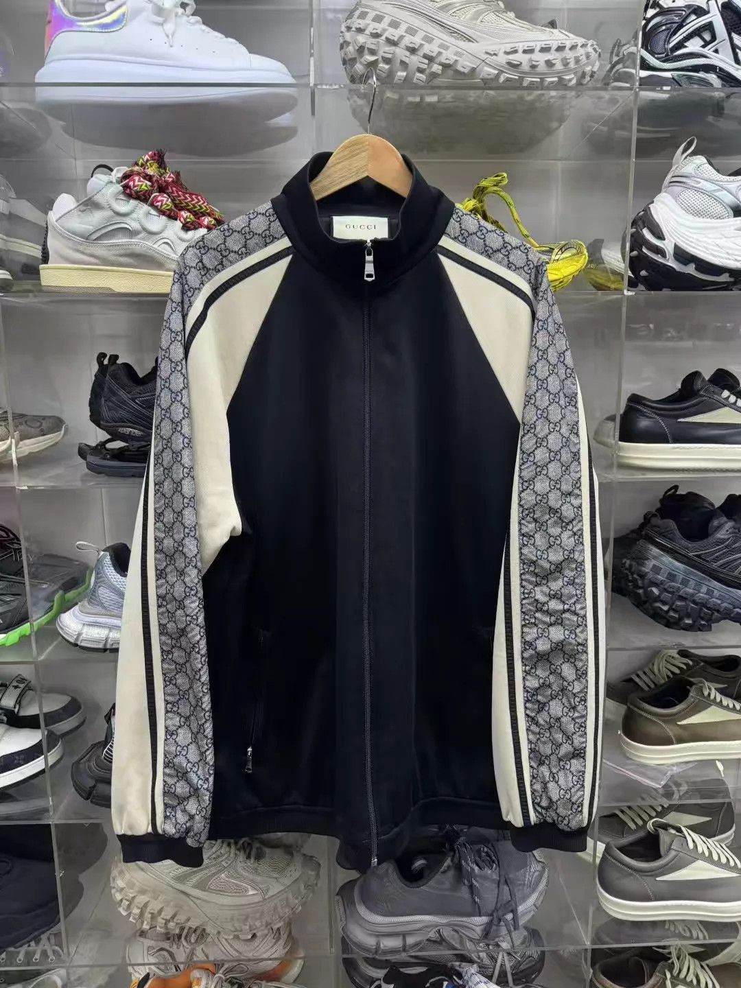 Gucci Black Patterned Sleeve Zip-Up Jacket XL Size US XL / EU 56 / 4 - 1 Thumbnail