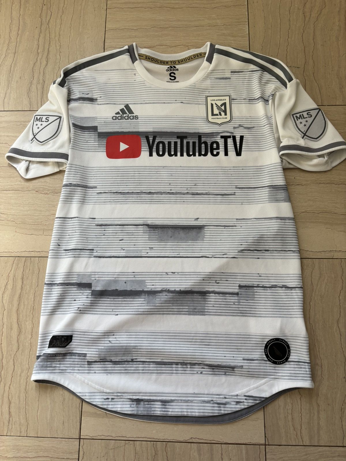 Adidas LOS ANGELES FC 2019 AUTHENTIC AWAY KIT Size US S / EU 44-46 / 1 - 1 Thumbnail