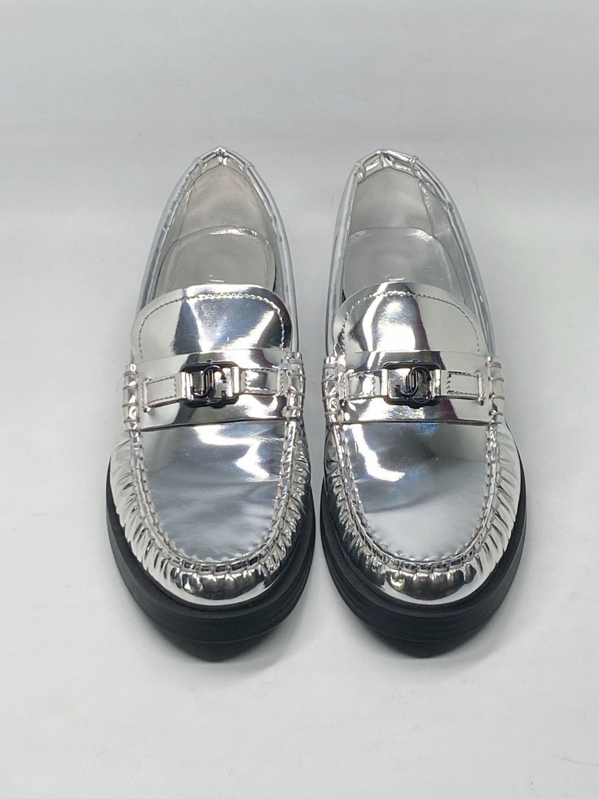 Jimmy Choo Jimmy Choo Addie JC Logo Metallic Loafer size 38 Size US 8 / IT 38 - 4 Thumbnail