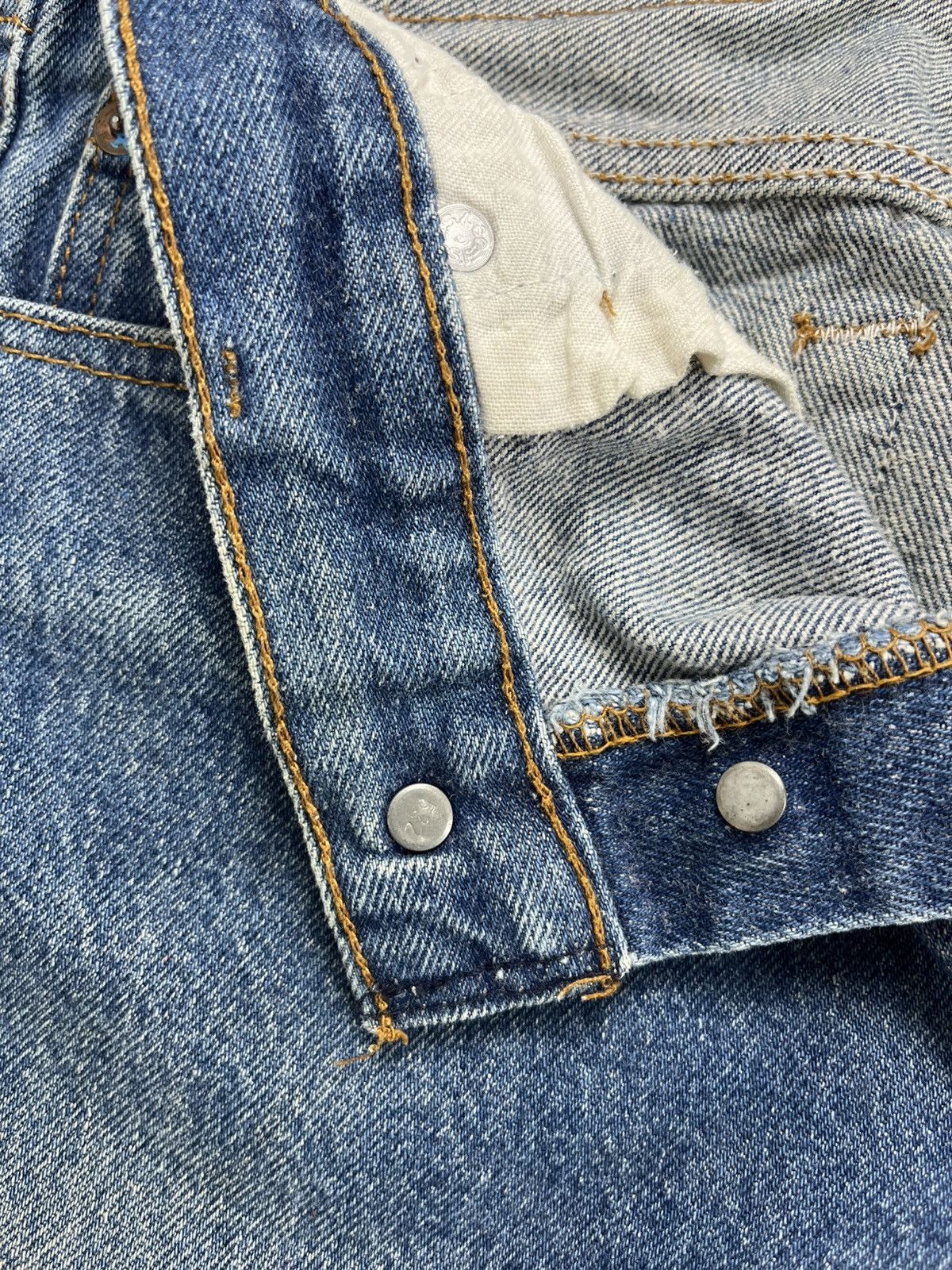 Levi's Vintage Clothing 🇺🇸1970s Vintage Levis 501 LVC 29x32 Distressed Blue Jeans Size US 29 - 7 Thumbnail
