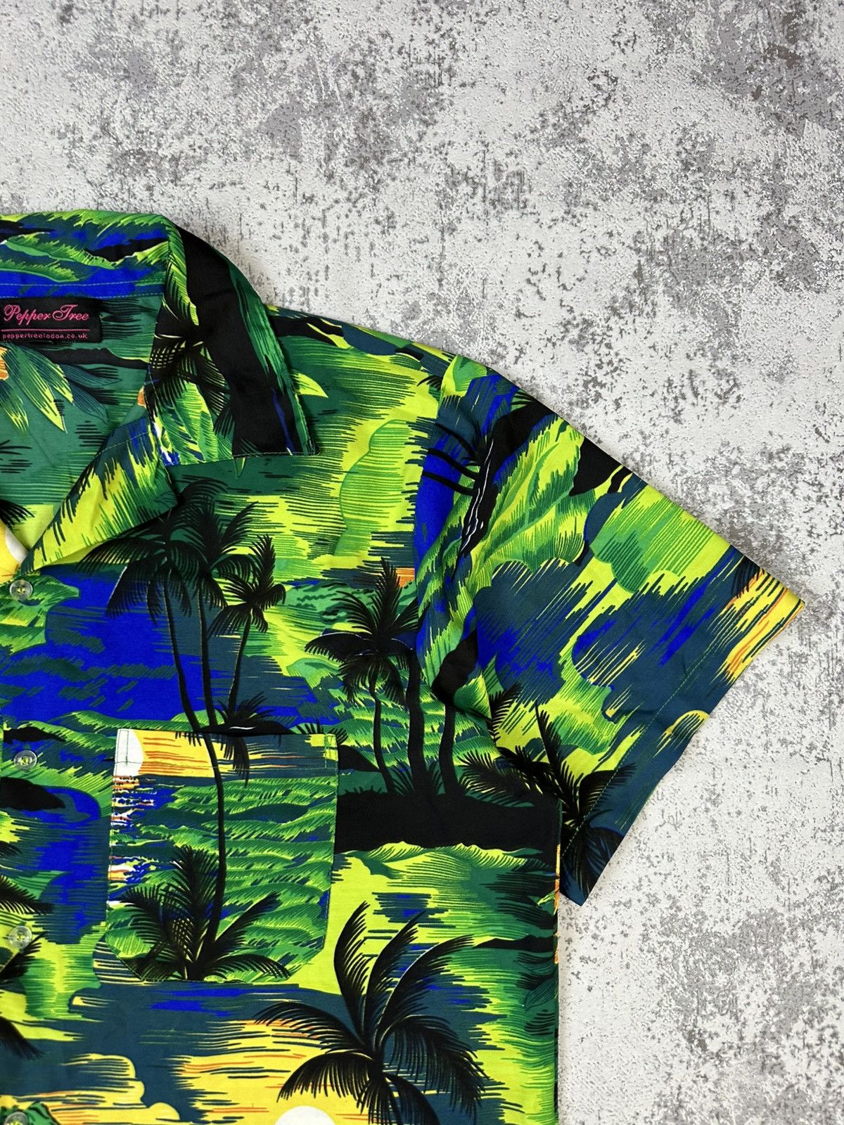 Vintage Vintage Hawaiian Shirt Tree Green Ocean Sunset Print Size US L / EU 52-54 / 3 - 3 Thumbnail