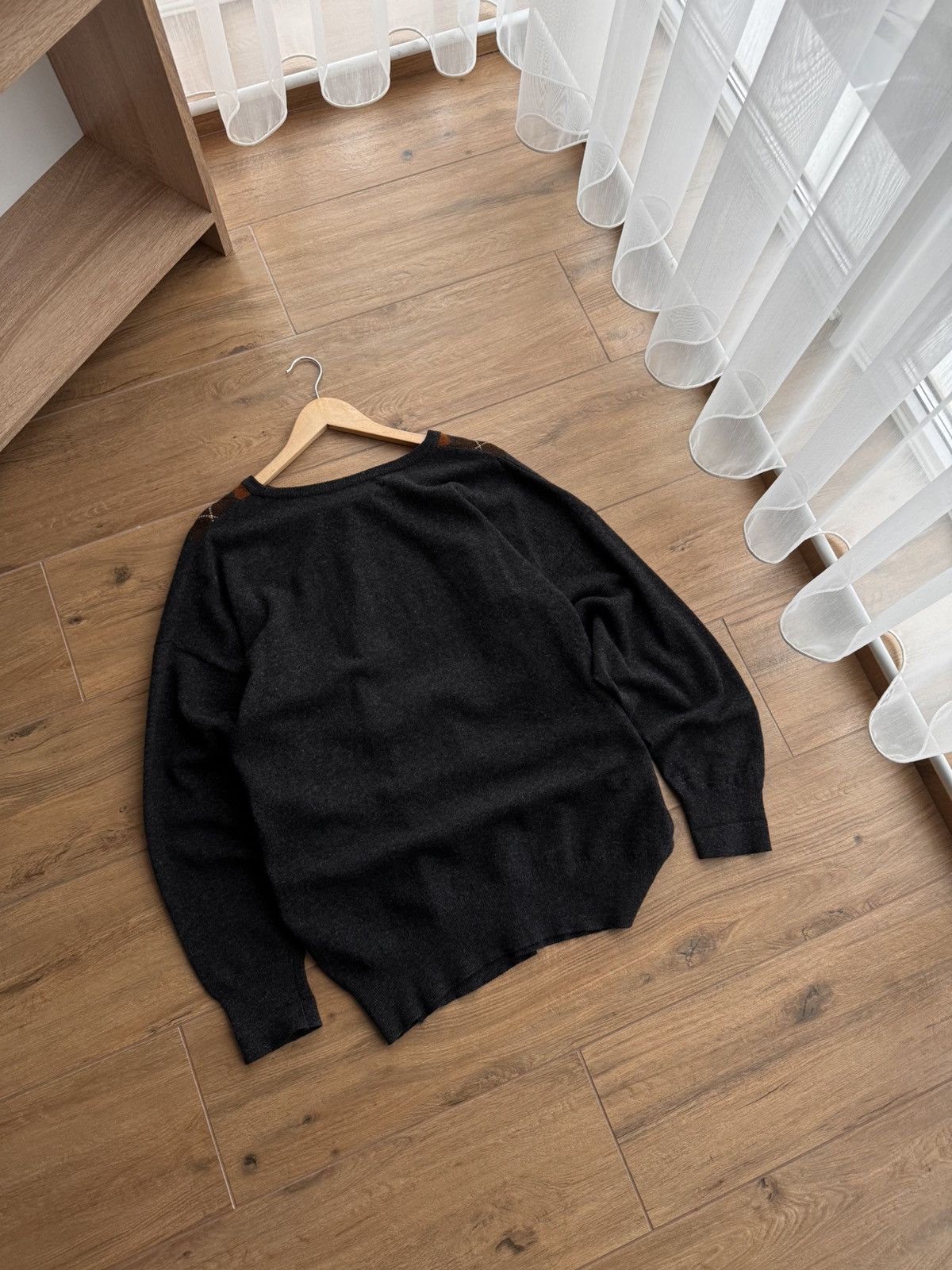 Burberry × Vintage Vintage Burberrys Geelong Lambswool Brown Sweater Size US L / EU 52-54 / 3 - 9 Thumbnail