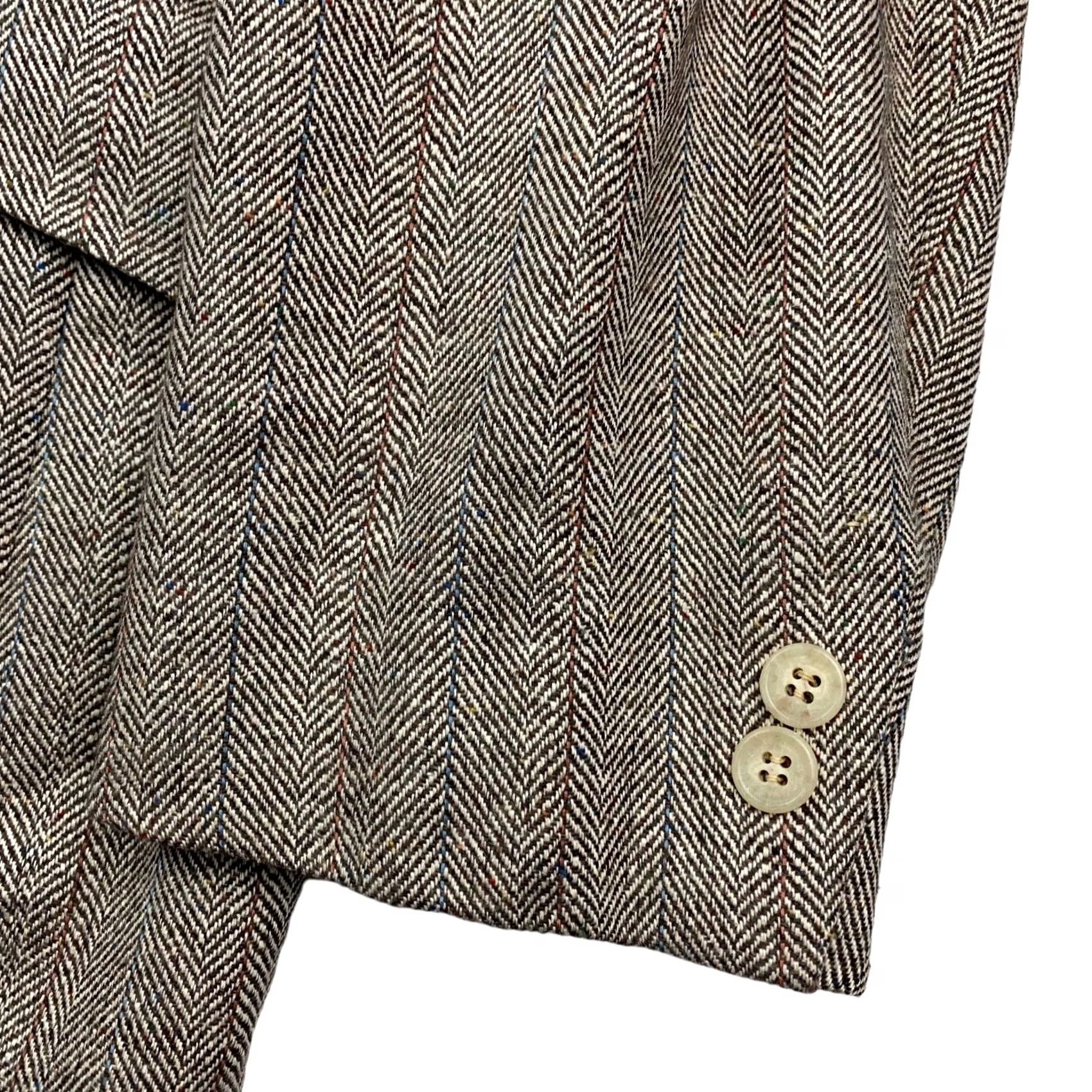 Southwick VINTAGE Southwick Blazer Jacket Men Tweed 2-Button Brown Beige Herringbone 42 R USA Womens Mens girls Size 42R - 3 Thumbnail