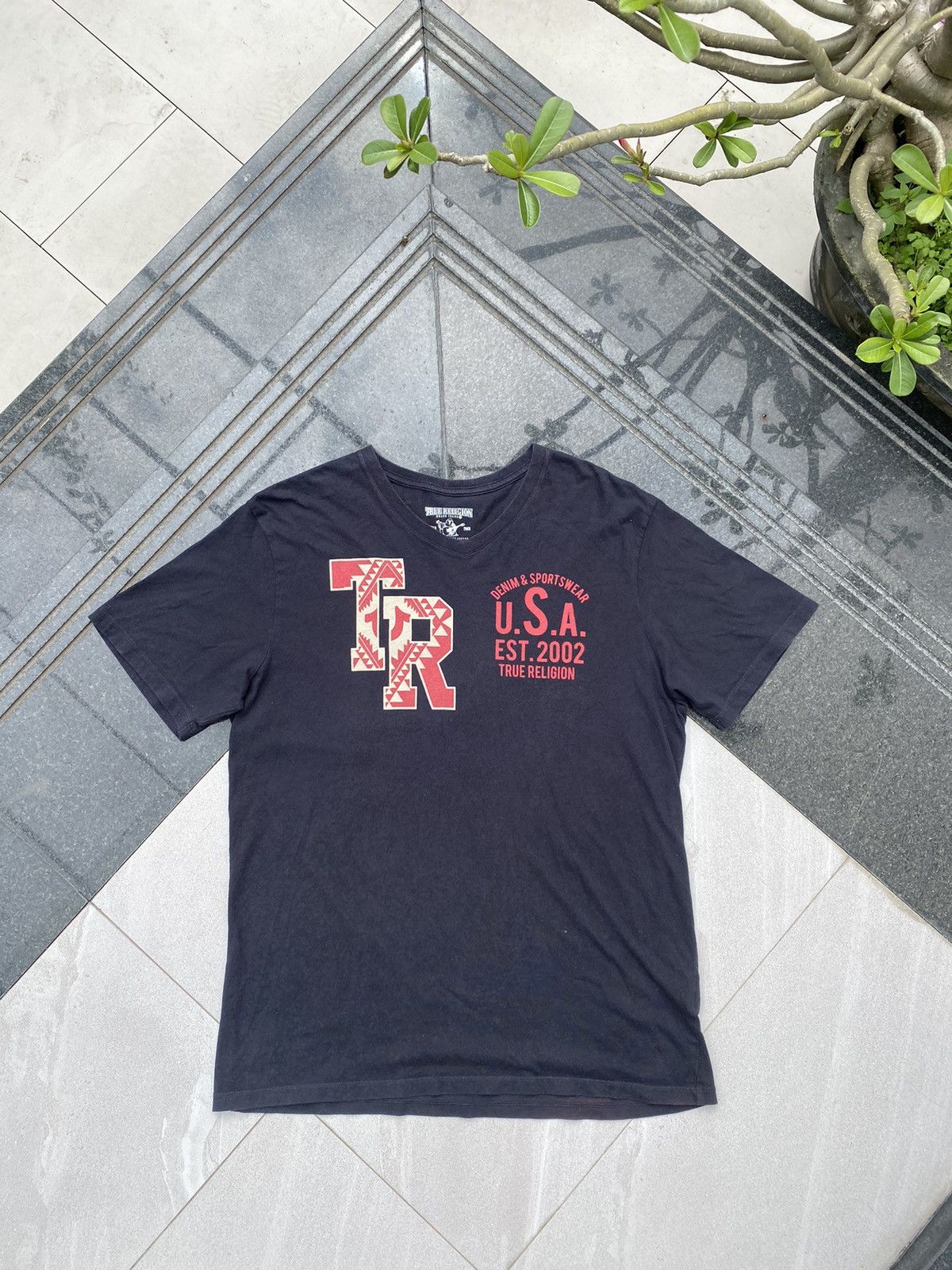 True Religion × Vintage 90S TRUE RELIGION RARE MULTI LOGO USA RETRO TEE TSHIRT Size US L / EU 52-54 / 3 - 1 Thumbnail
