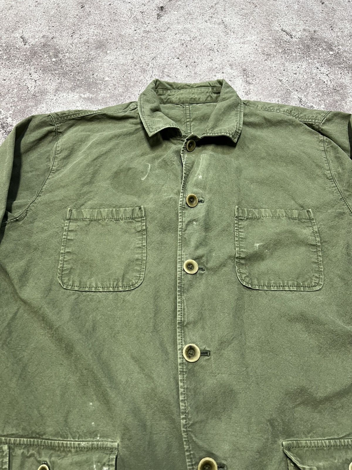 Japanese Brand Vintage Multi Pocket Military Shirt Size L Size US L / EU 52-54 / 3 - 4 Thumbnail