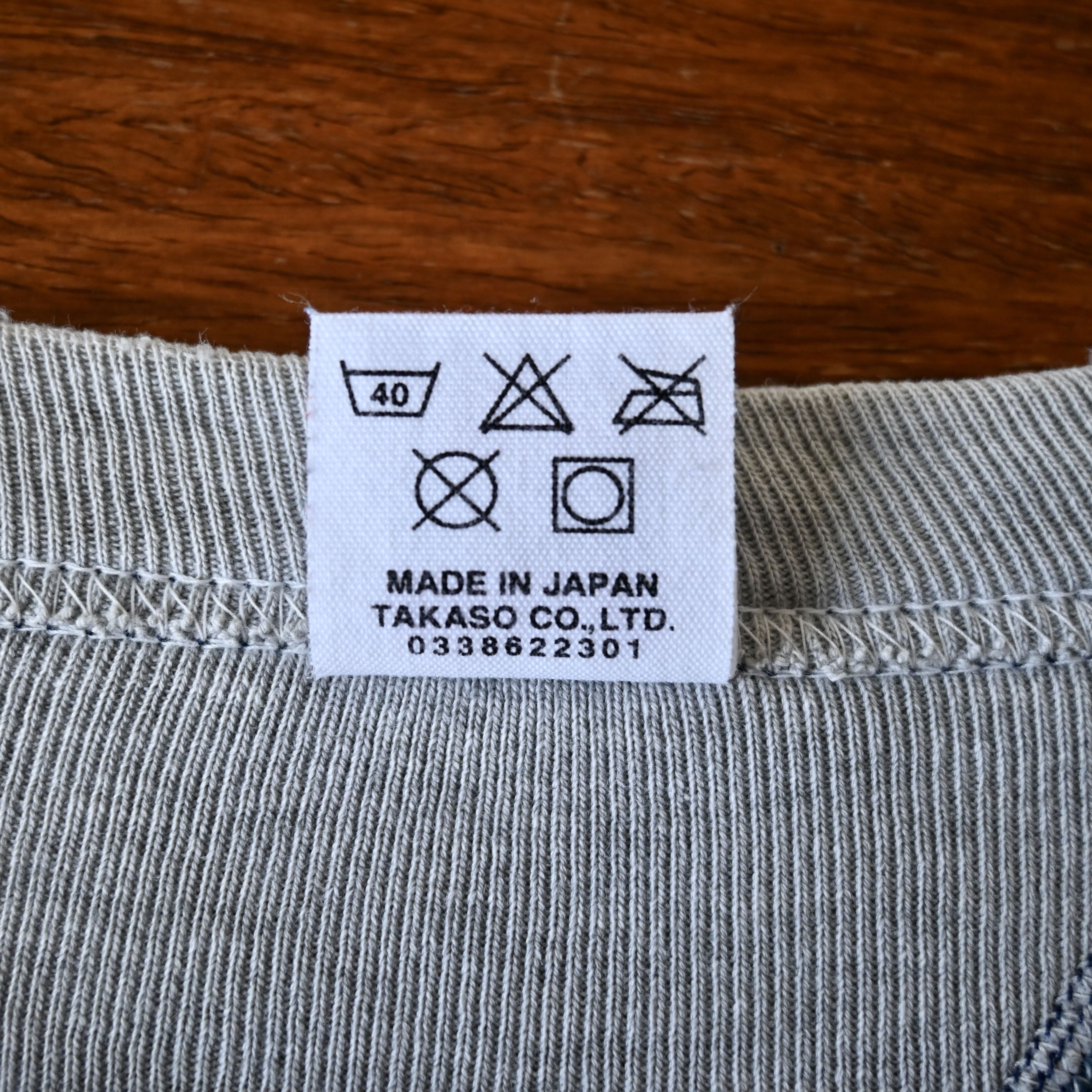 BARNS OUTFITTERS DISTRESSED, BARNS OUTFITTERS multicolor-paneled sweatshirt Size US M / EU 48-50 / 2 - 18 Thumbnail