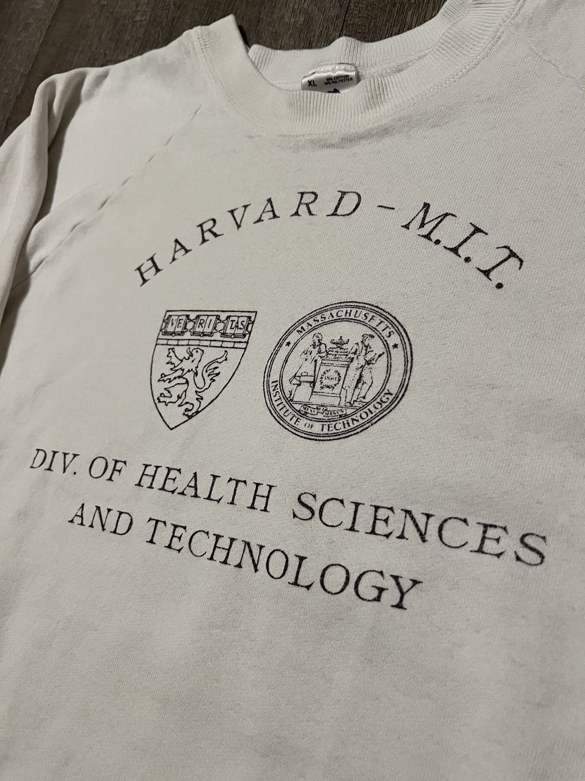 Vintage Vintage Harvard MIT Division of Health & Technology Sweater Size US XL / EU 56 / 4 - 2 Thumbnail