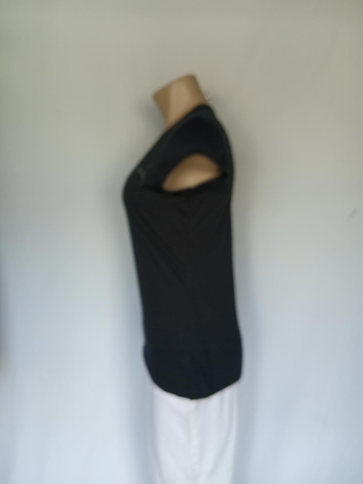 Puma PUMA Women's V-Neck T-Shirt - Black - Athletic Fit Size L / US 10 / IT 46 - 2 Thumbnail
