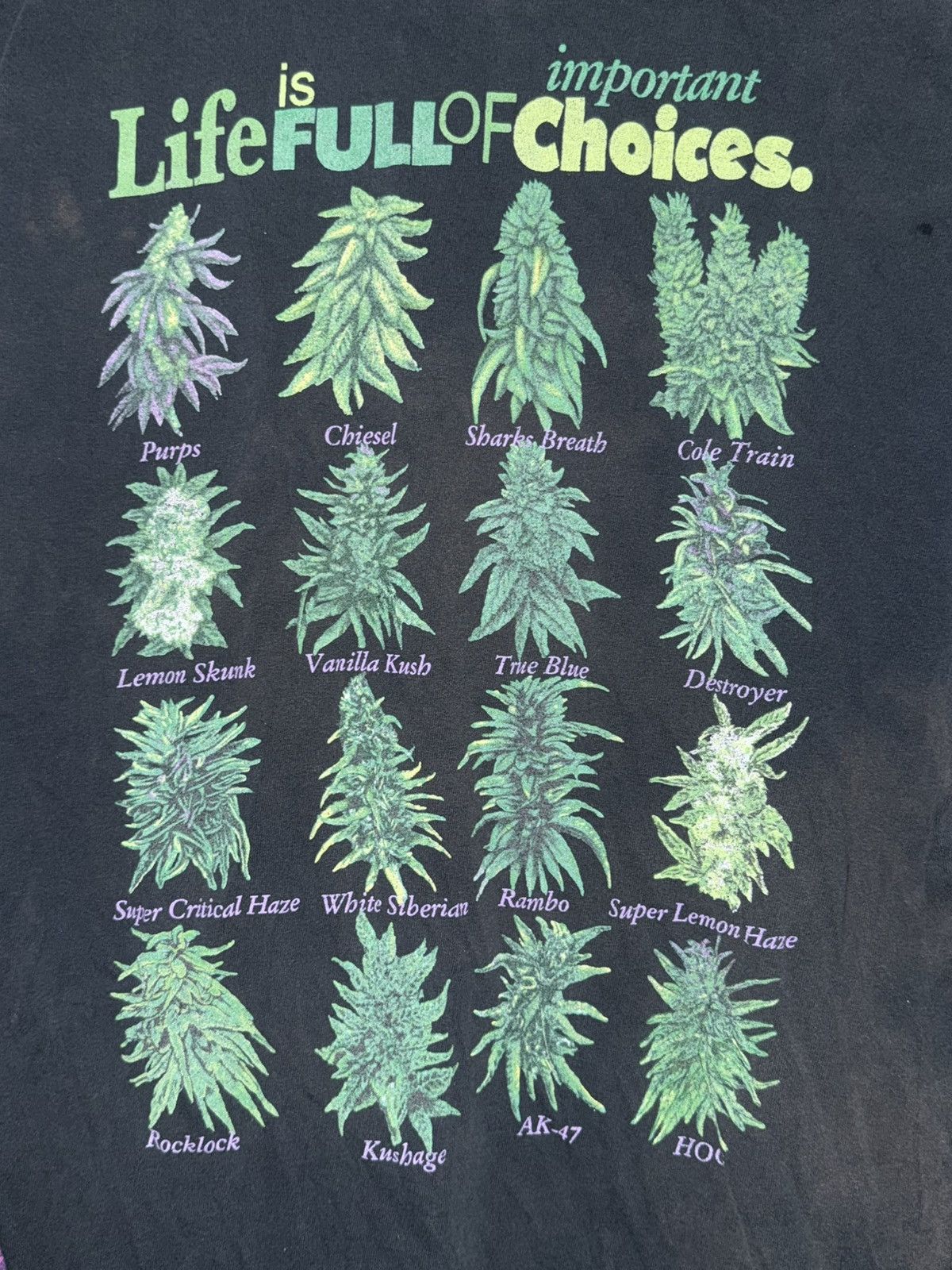 Vintage Vintage "Life Full of Choices" Cannabis Strain T-Shirt Size US L / EU 52-54 / 3 - 1 Thumbnail