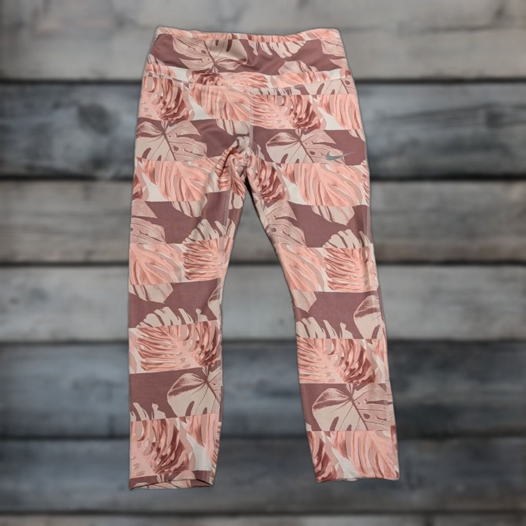 Nike Nike Tights Run Dri Fit FastRun Crop High Rise Pink Floral L Women Ankle Leggings Size L NWT NEW Nike dry Size 36" / US 14 / IT 50 - 1 Thumbnail