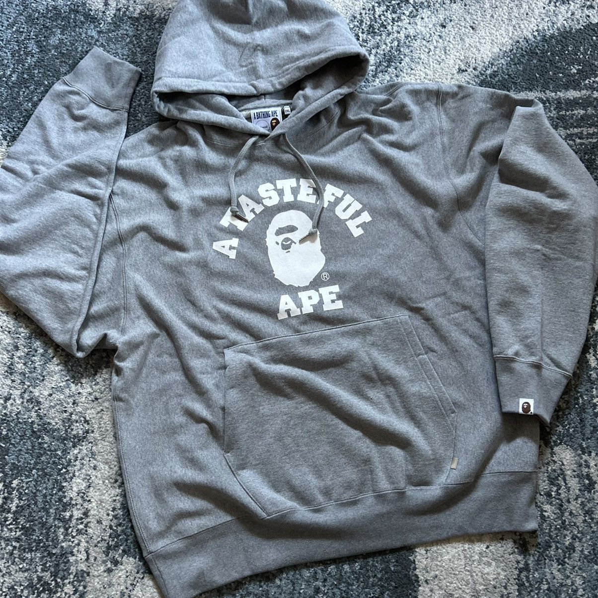 Bape × JJJJound 2XL “A TASTEFUL APE” RELAXED FiT COLLEGE LOGO HOODiE NiGO Size US XXL / EU 58 / 5 - 18 Thumbnail