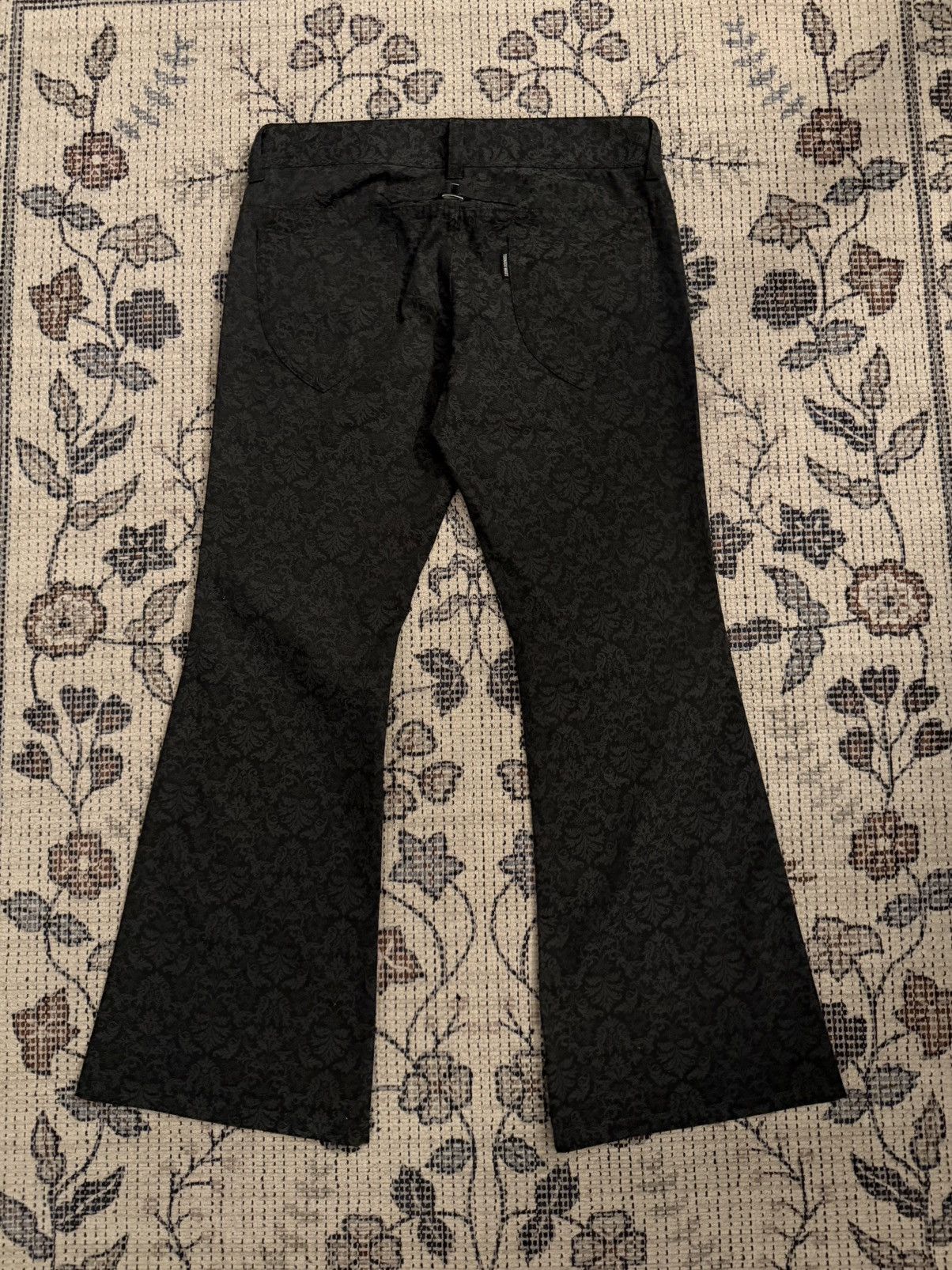 Tornado mart floral pattern bellbottom