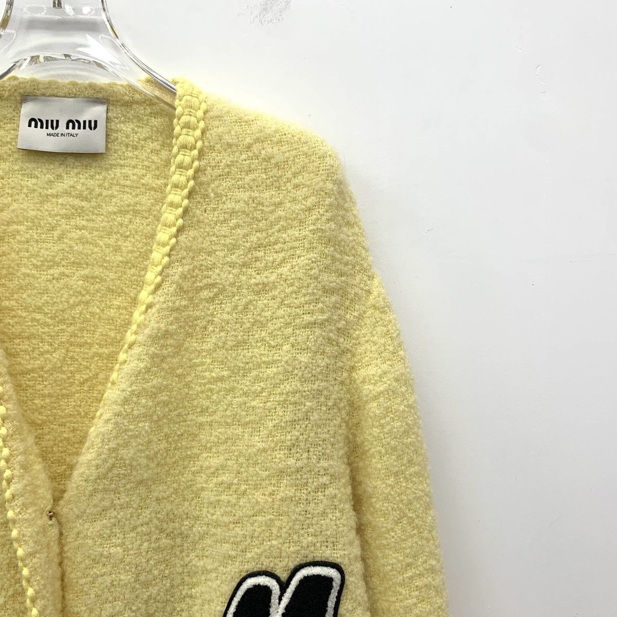 Miu Miu MiuMiu Wool V-neck Long Sleeve Tweed Knit Cardigan K26WX Size XS / US 0-2 / IT 36-38 - 3 Thumbnail