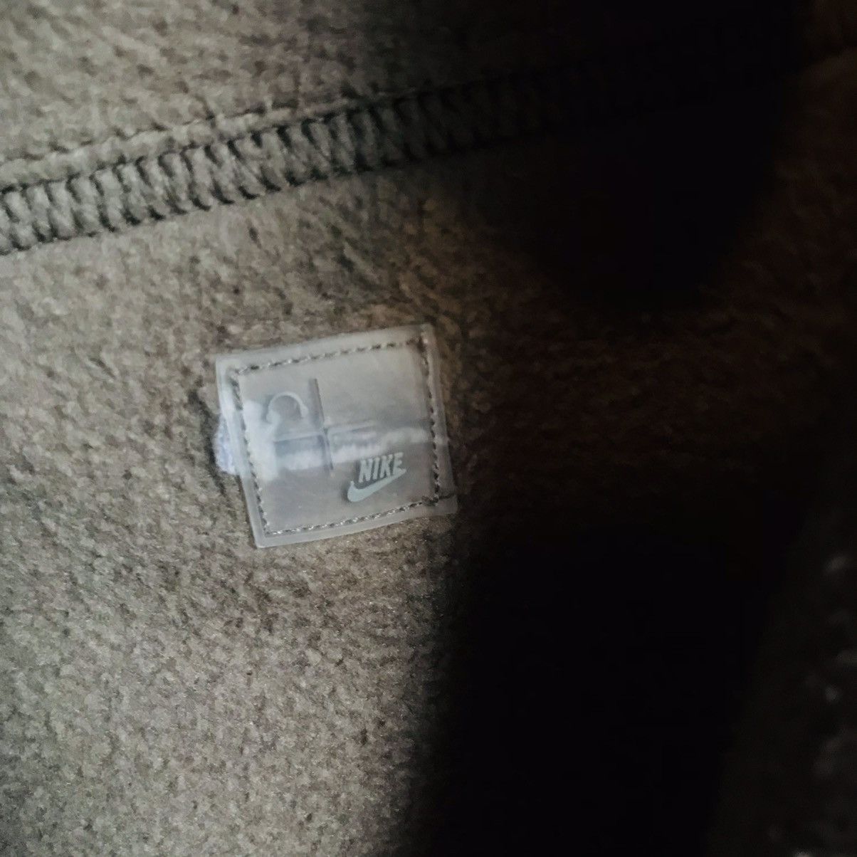 Nike × Vintage Vintage Nike Silver Tag Chest Logo Size US L / EU 52-54 / 3 - 9 Thumbnail