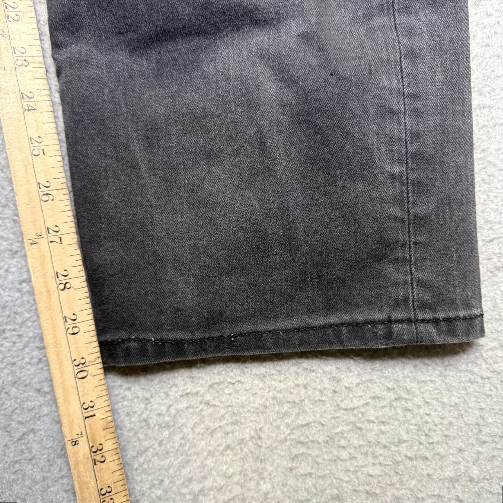 Levi's VINTAGE Levis 569 Jeans 36x32 Black Ankle Length Relaxed Straight Mens Hole Size US 36 / EU 52 - 4 Thumbnail