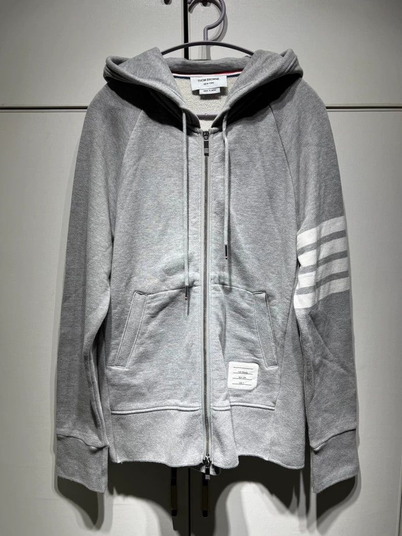 thom browneLight gray zipper jacket 2503-Nextarrow