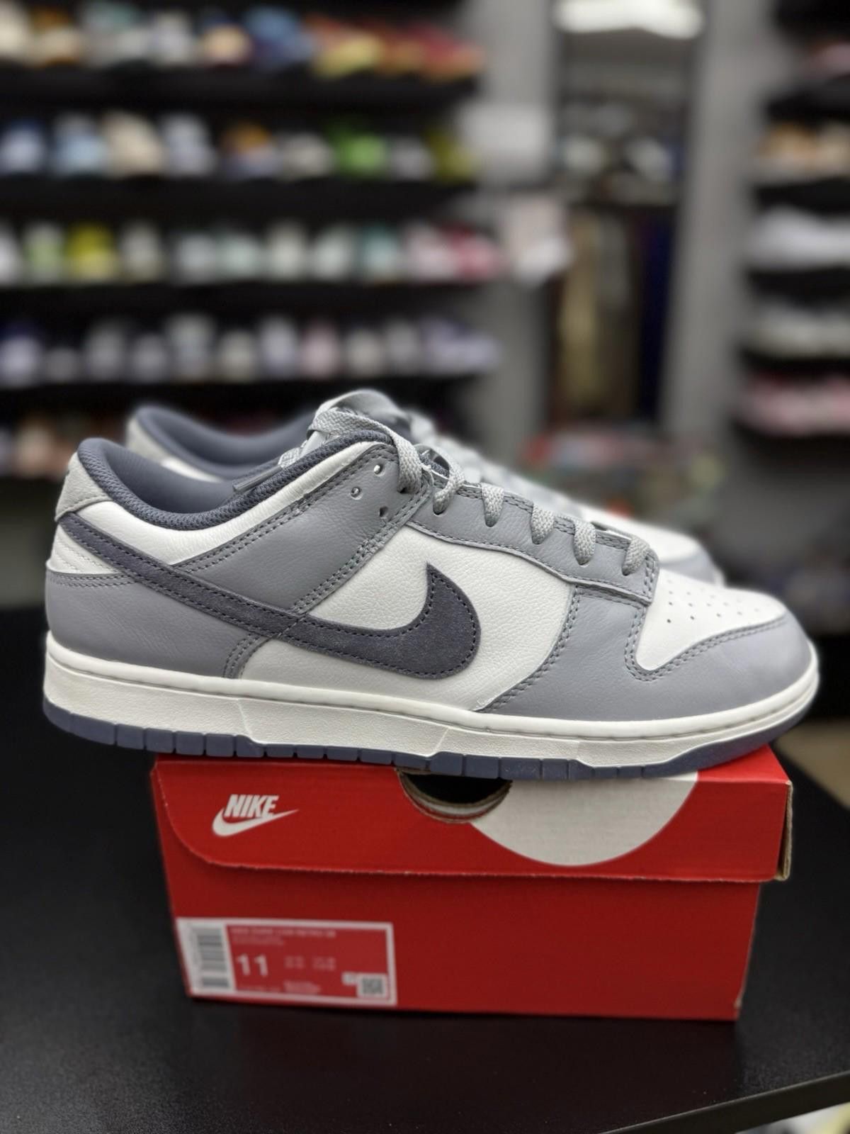 Nike Nike Dunk Low SE Phantom Khaki 2024 Men's Size 11 NEW Size US 11 / EU 44 - 9 Thumbnail