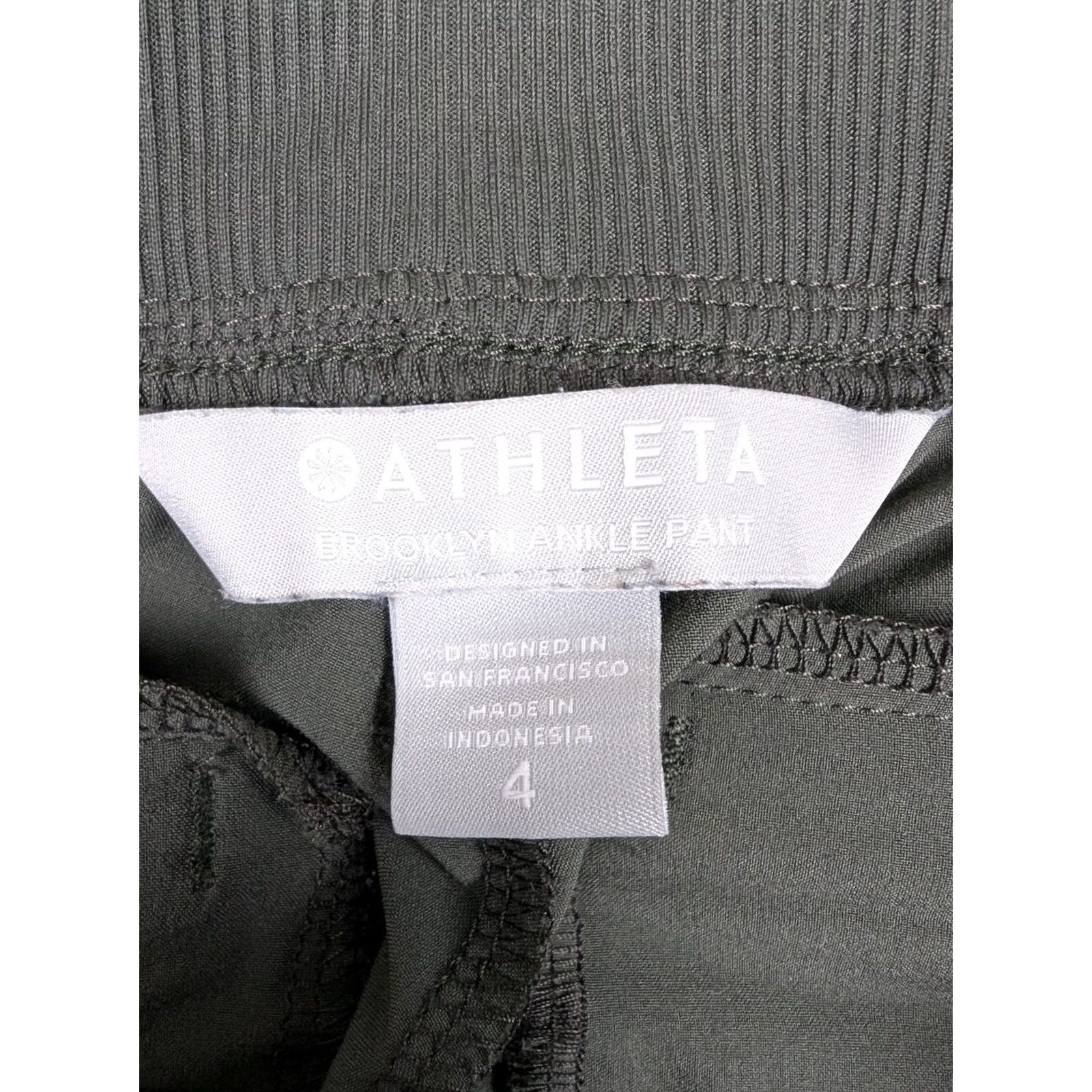 Athleta VINTAGE? No. Size 27" / US 4 / IT 40 - 4 Thumbnail