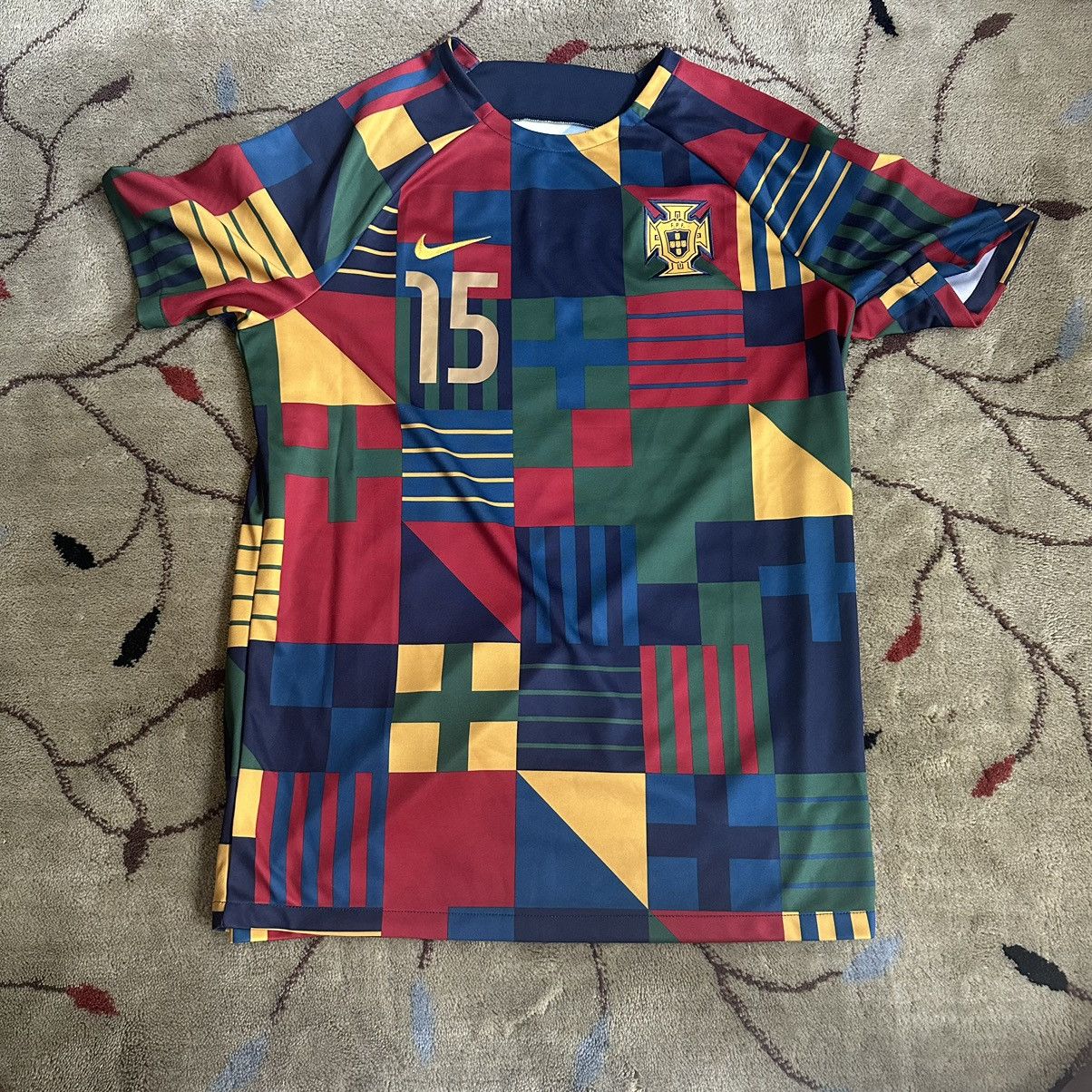 Nike Refael Leao World Cup 2022 Training Jersey Size US L / EU 52-54 / 3 - 1 Thumbnail