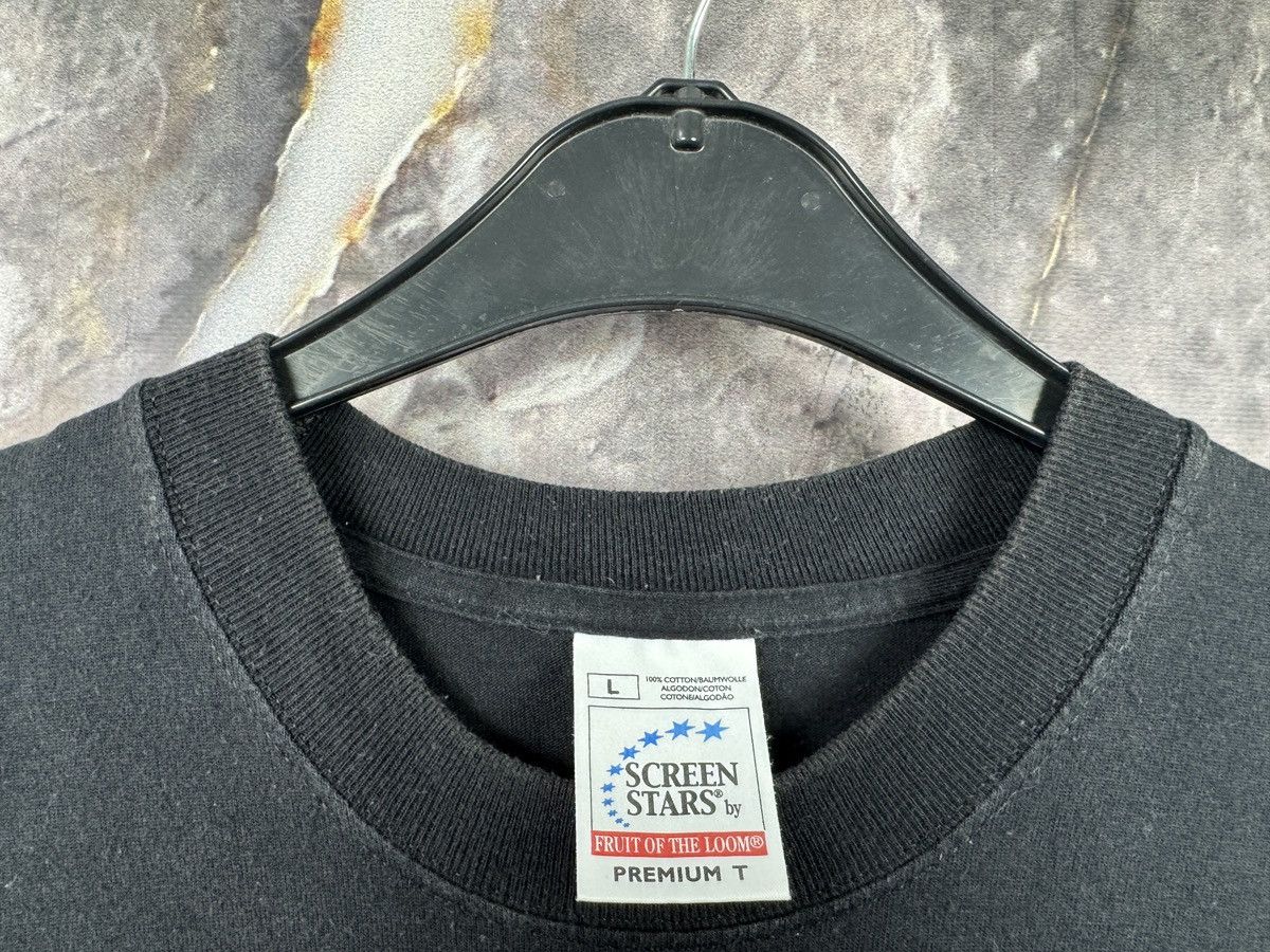 Fruit Of The Loom Believe Movie Scene Graphic T-Shirt Black Short Sleeve Tee Size US L / EU 52-54 / 3 - 8 Thumbnail