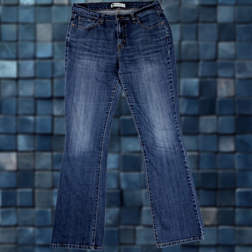 Levi's Levi's 515 Boot Cut Jeans Women 12 Long 32x34 Blue Denim Stretch Regular Flared Bootcut Pockets Zipper Button Vintage No Size 34" / US 12 / IT 48 - 1 Thumbnail