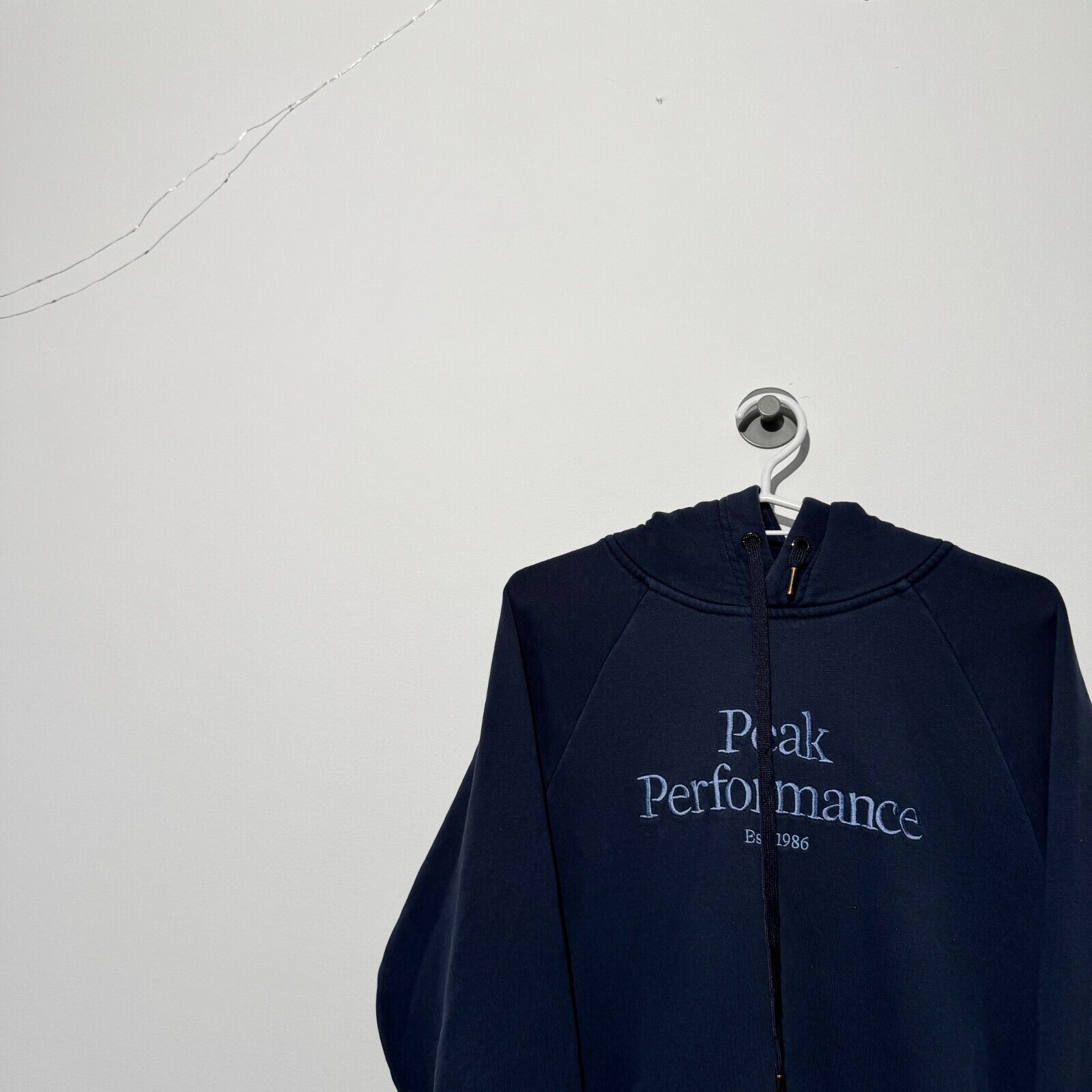 Peak Performance × Vintage Vintage Peak Performance Unisex Blue Cotton Hoodie Size S Size US S / EU 44-46 / 1 - 5 Thumbnail