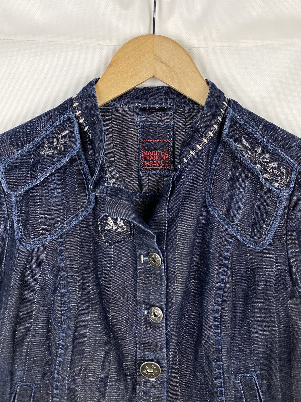 Marithe + Francois Girbaud Marithe Francois Girbaud vintage ladies light denim jacket Size M / US 6-8 / IT 42-44 - 7 Thumbnail