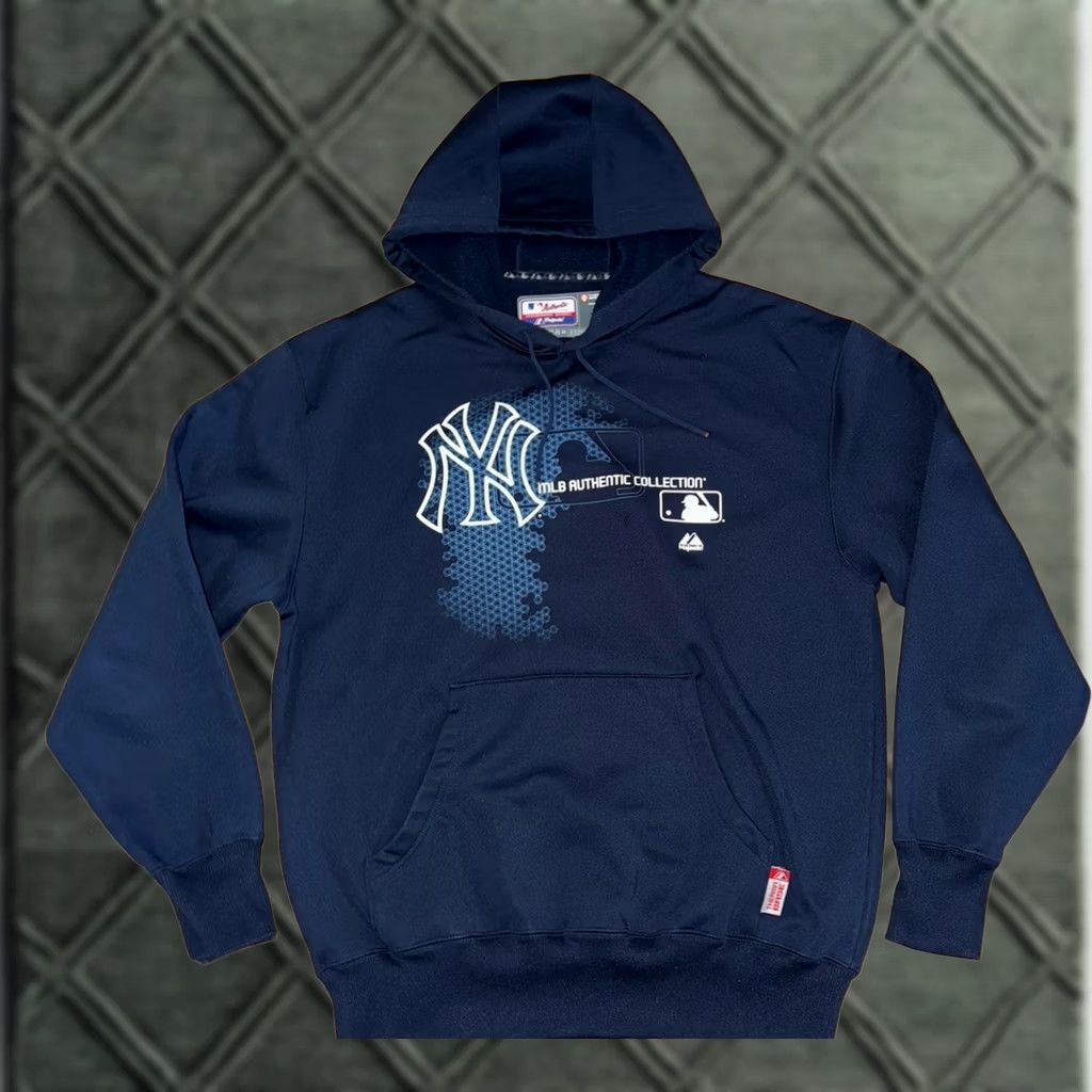MLB Majestic NY Yankees MLB Hoodie Adult L Blue Therma Base Hooded Pockets Graphic Print Mens Size US L / EU 52-54 / 3 - 1 Thumbnail