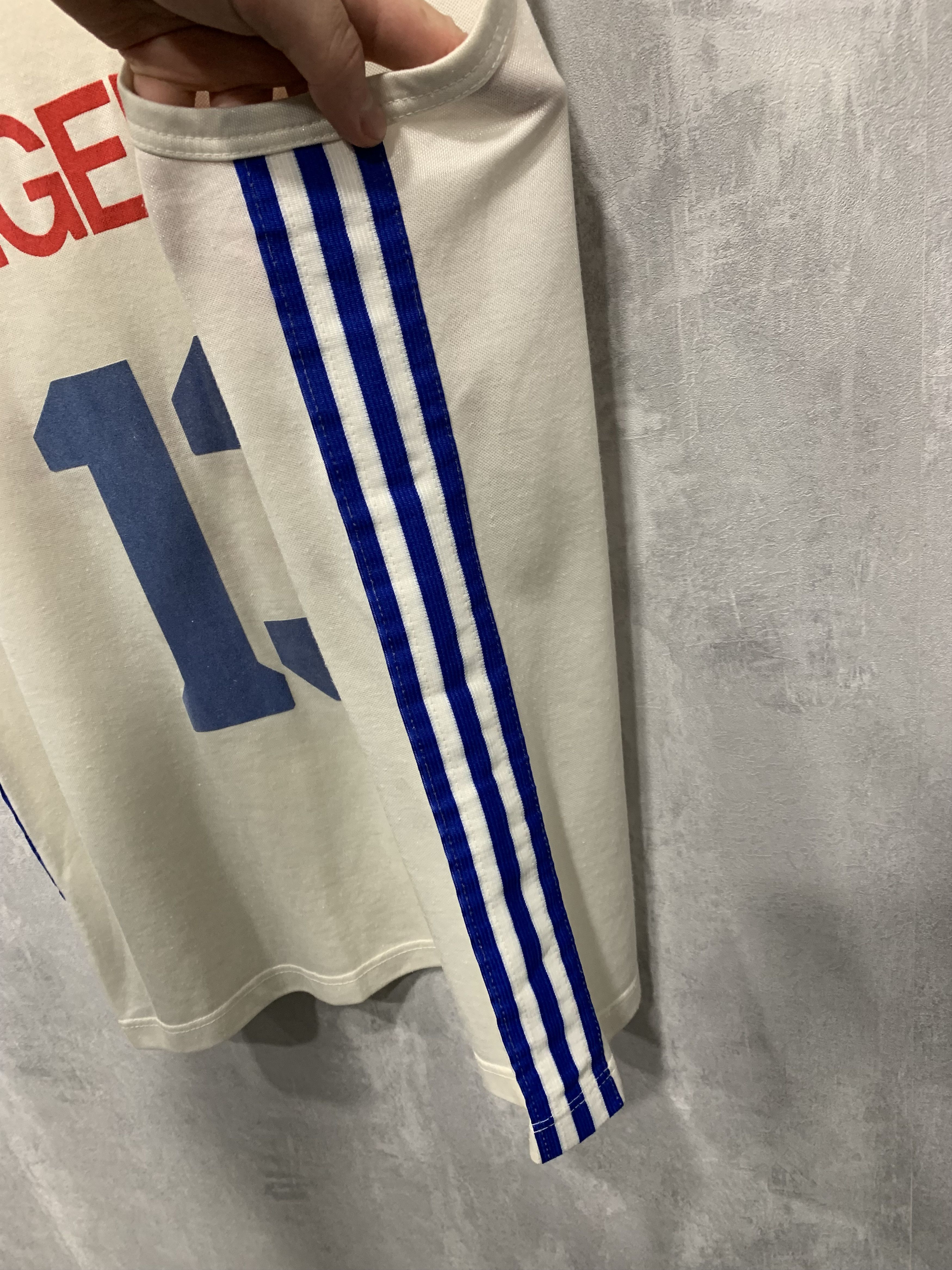 Adidas × Vintage Vintage Adidas Tank Top Sleeveless Legende Big Logo Rare 80s Size US L / EU 52-54 / 3 - 14 Thumbnail