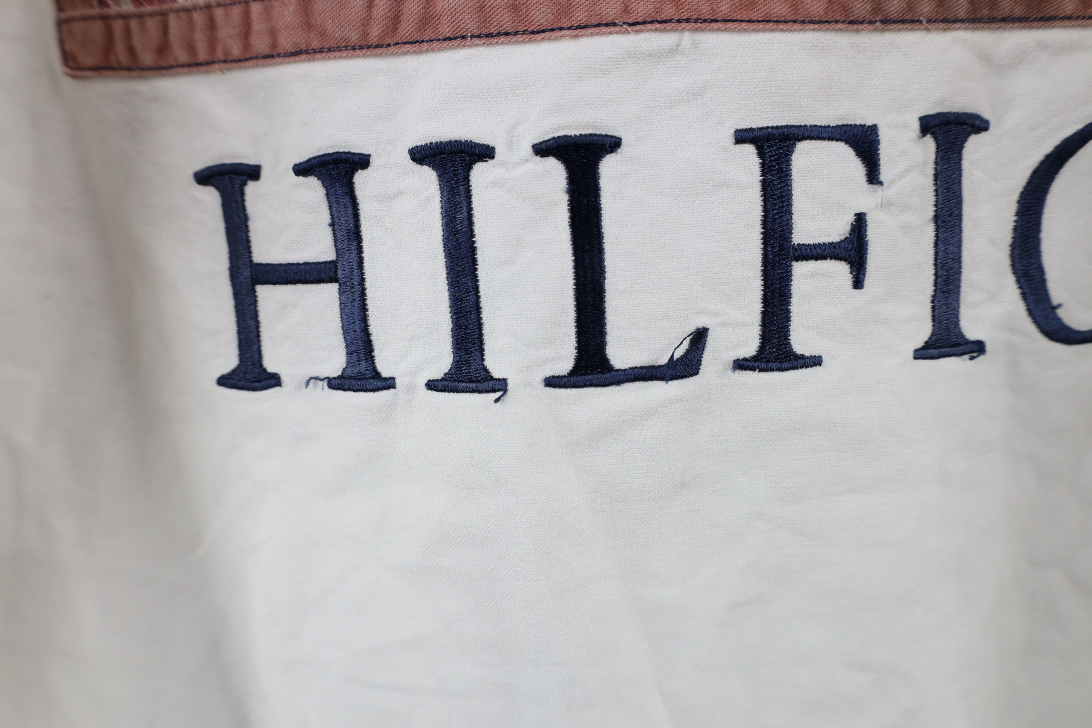 Tommy Hilfiger × Vintage Vintage 90s Tommy Hilfiger Big Logo Band Collar Button Shirt Size US L / EU 52-54 / 3 - 16 Thumbnail