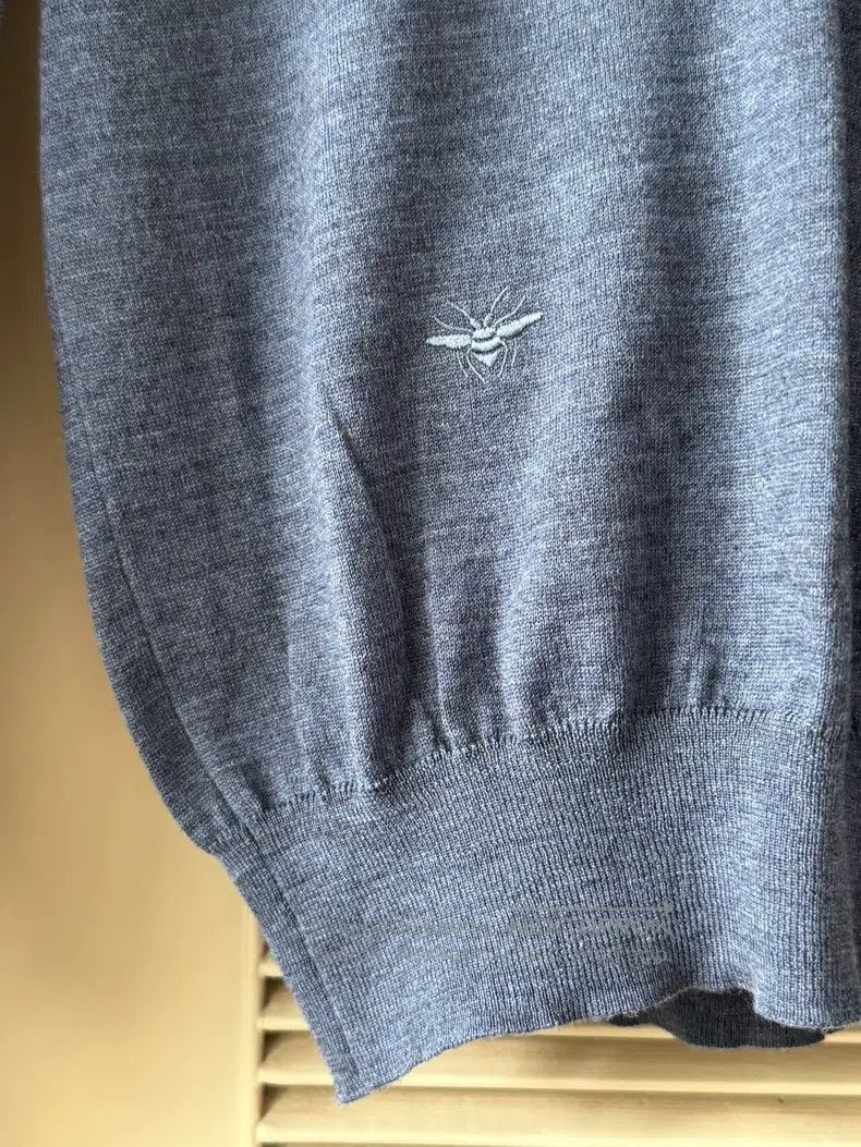 Dior Dior V-neck woollen sweater Size US S / EU 44-46 / 1 - 4 Thumbnail