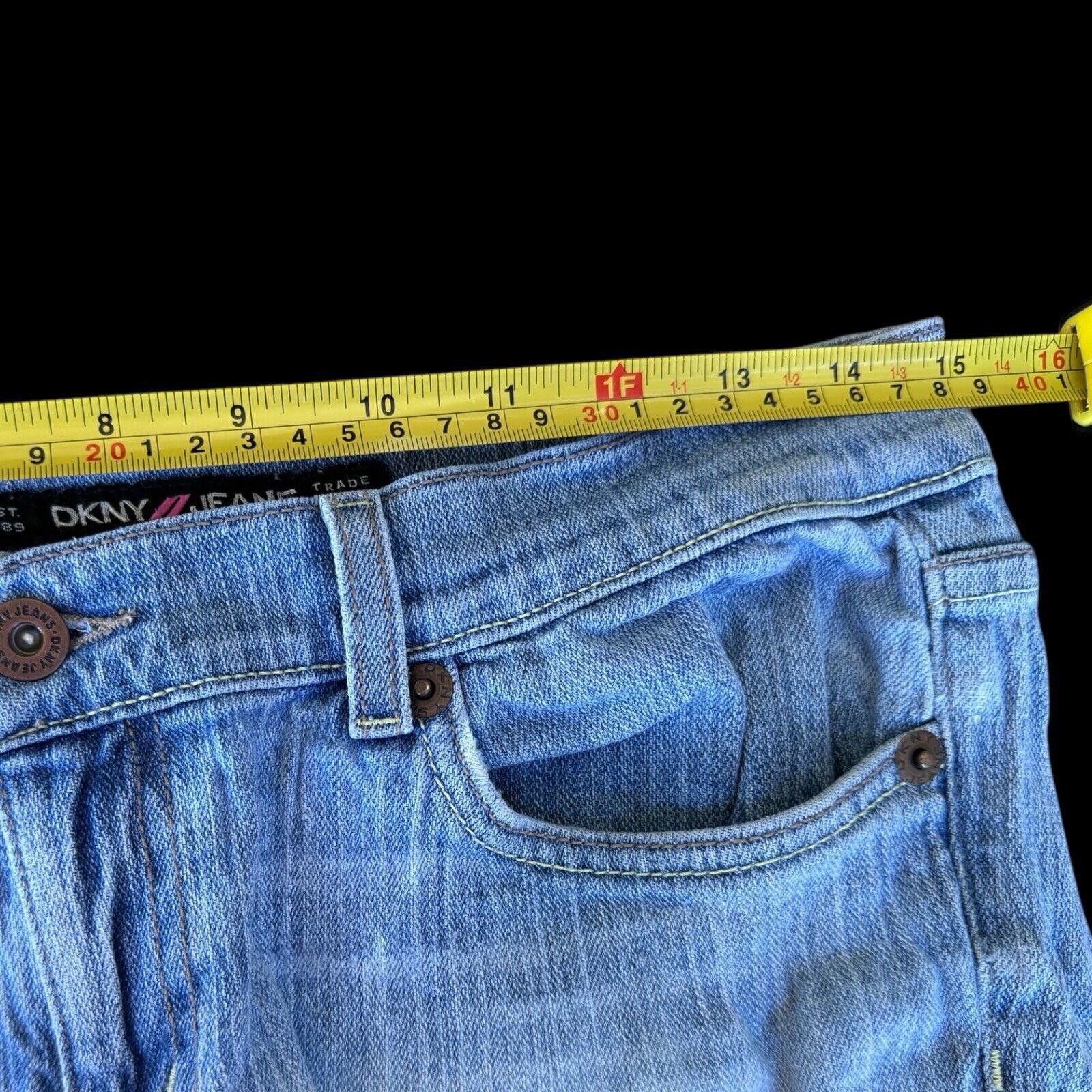 DKNY Vintage DKNY Dip Dyed Cut Off Jean Shorts Sz 7 Jr Size 28" / US 6 / IT 42 - 5 Thumbnail